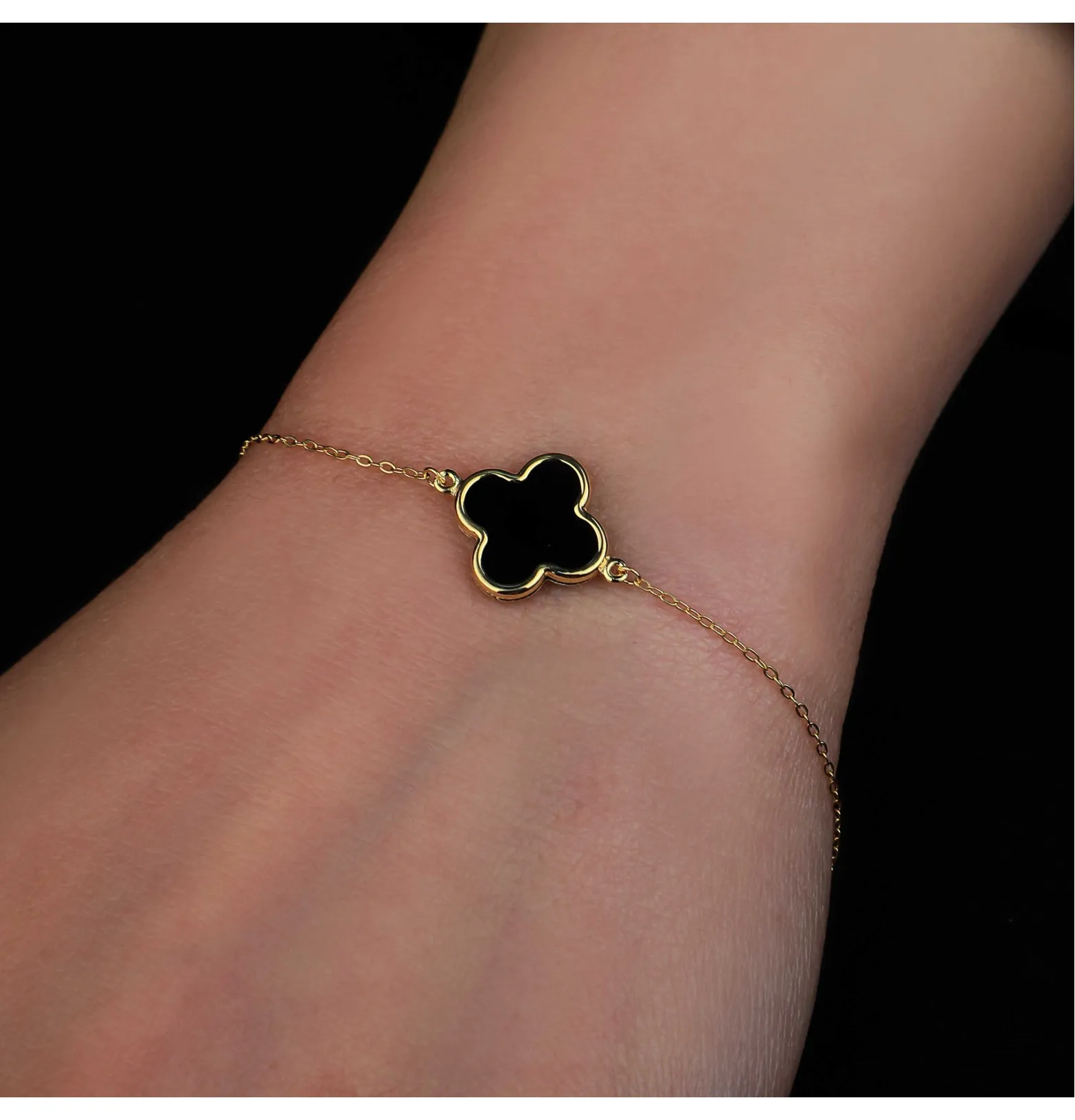 18 karat gold bracelet, made in Turkey