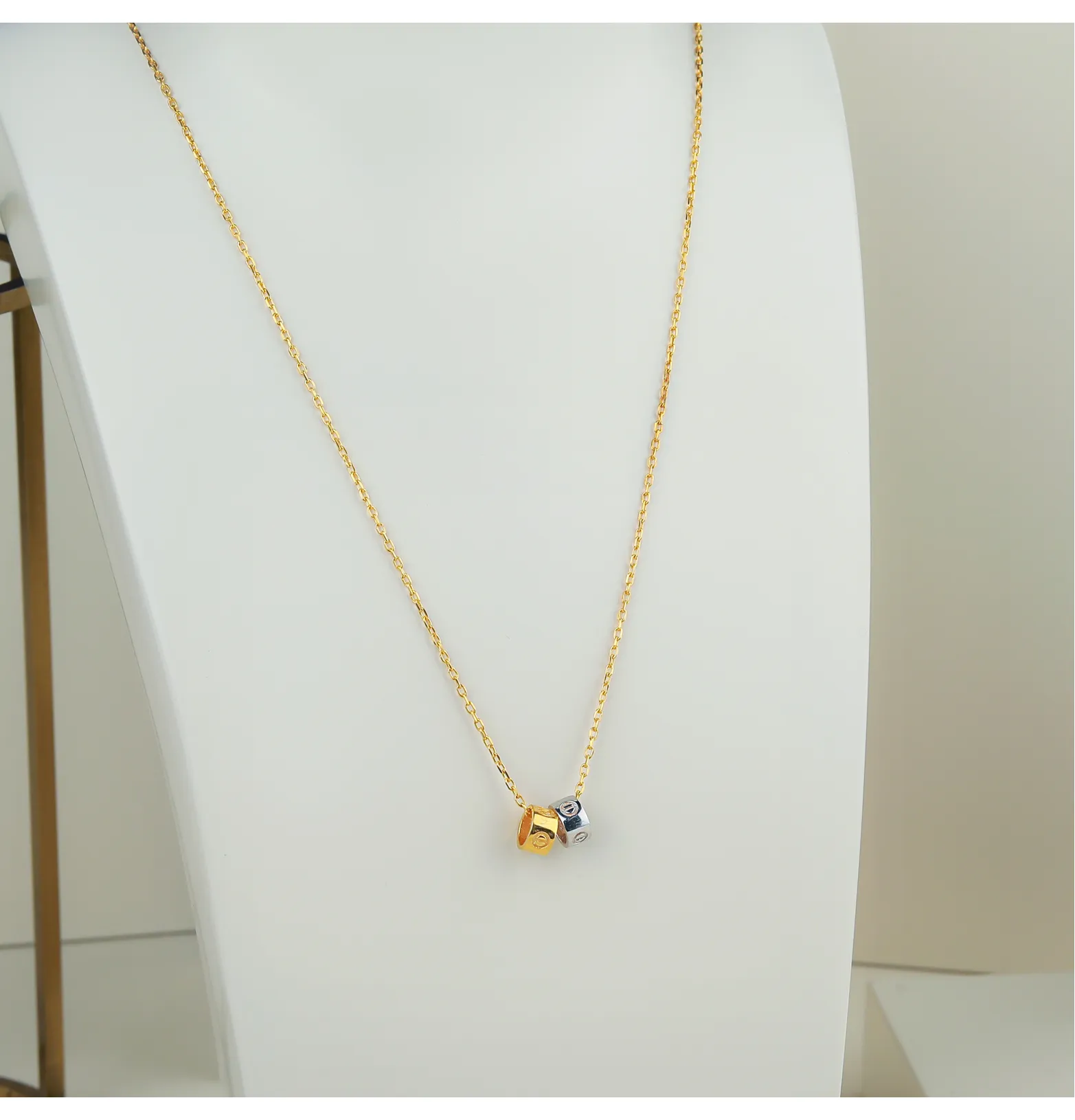 21 karat gold choker, made in Turkey