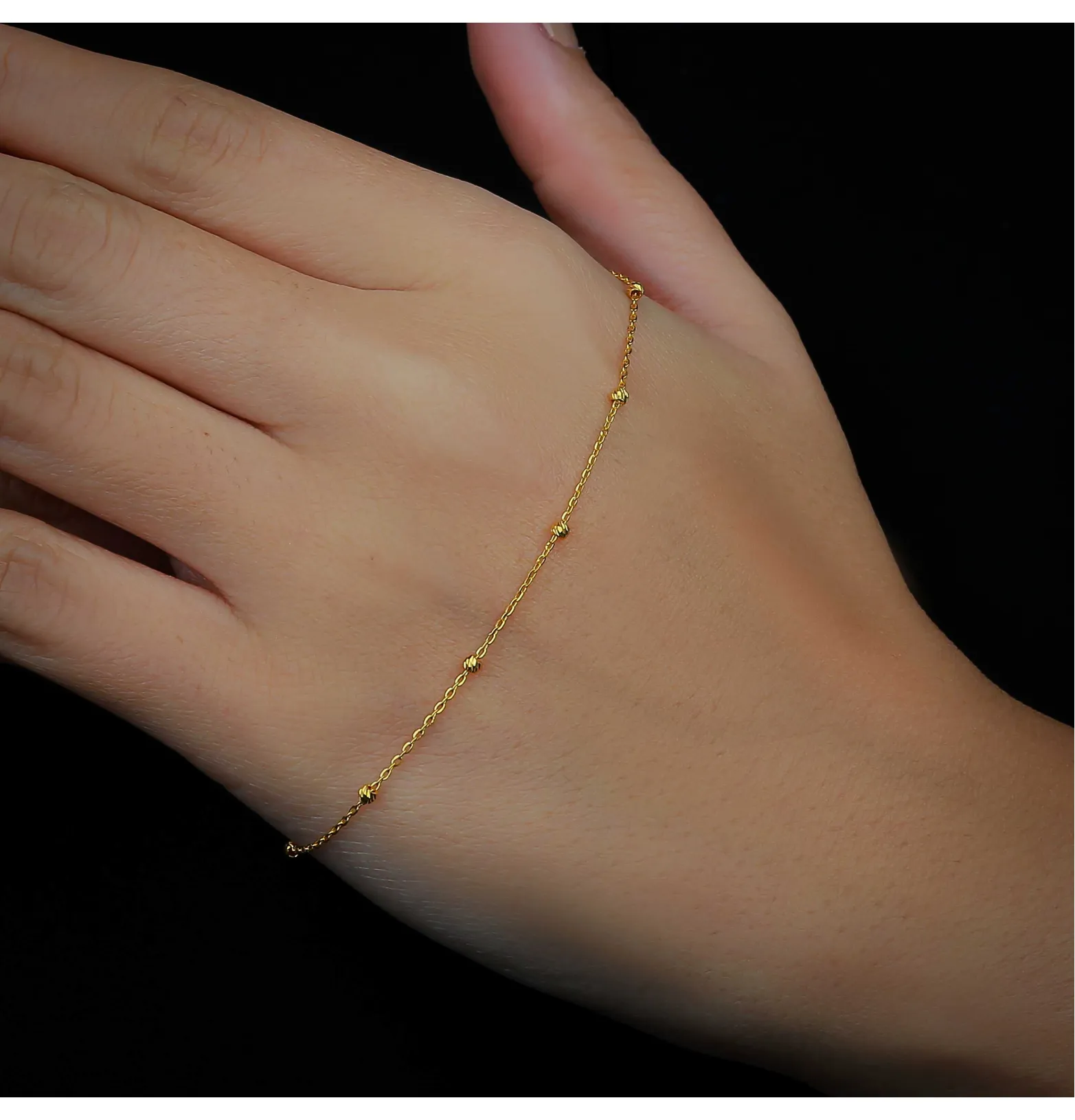 21-karat gold children's bracelet, made in Turkey