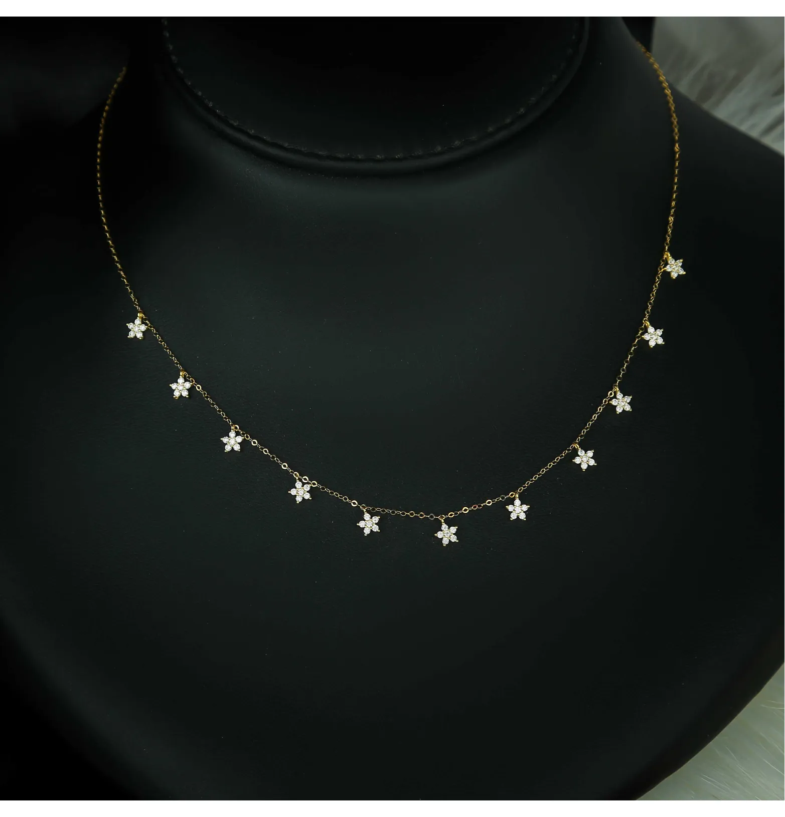 18 karat gold choker, made in Turkey