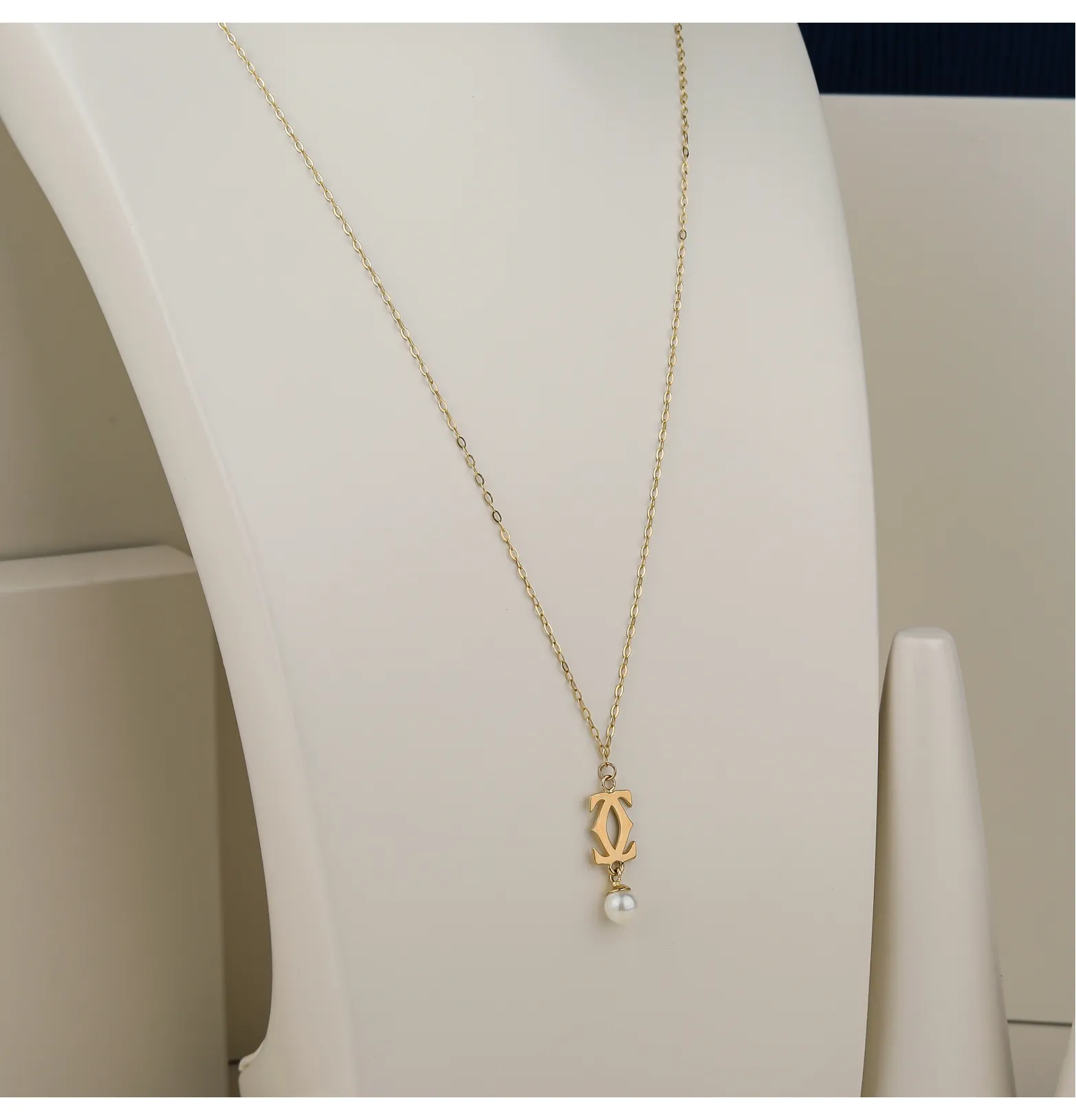 18 karat gold choker, made in Turkey
