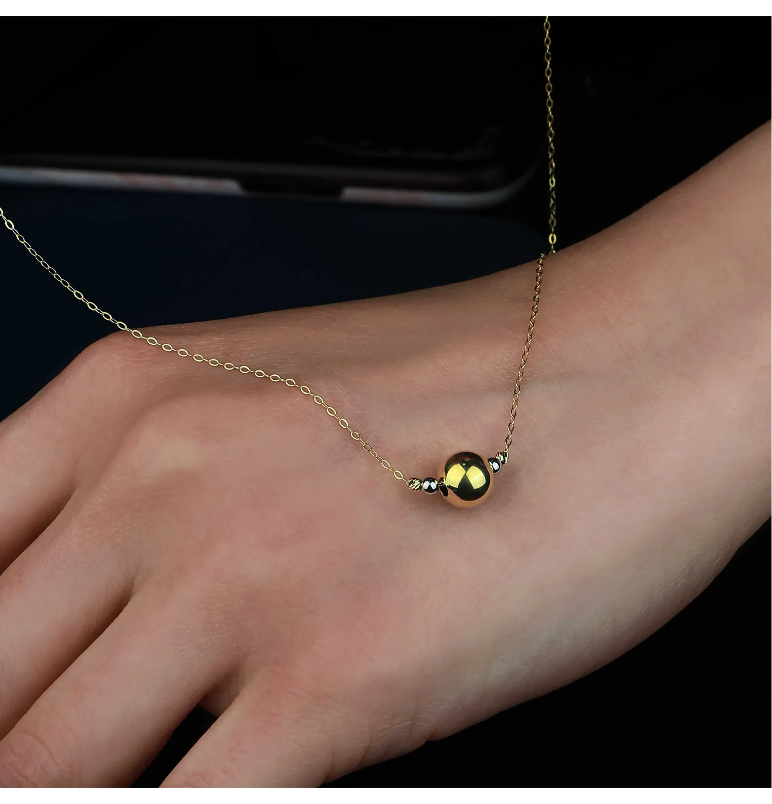 18 karat gold choker, Italian made