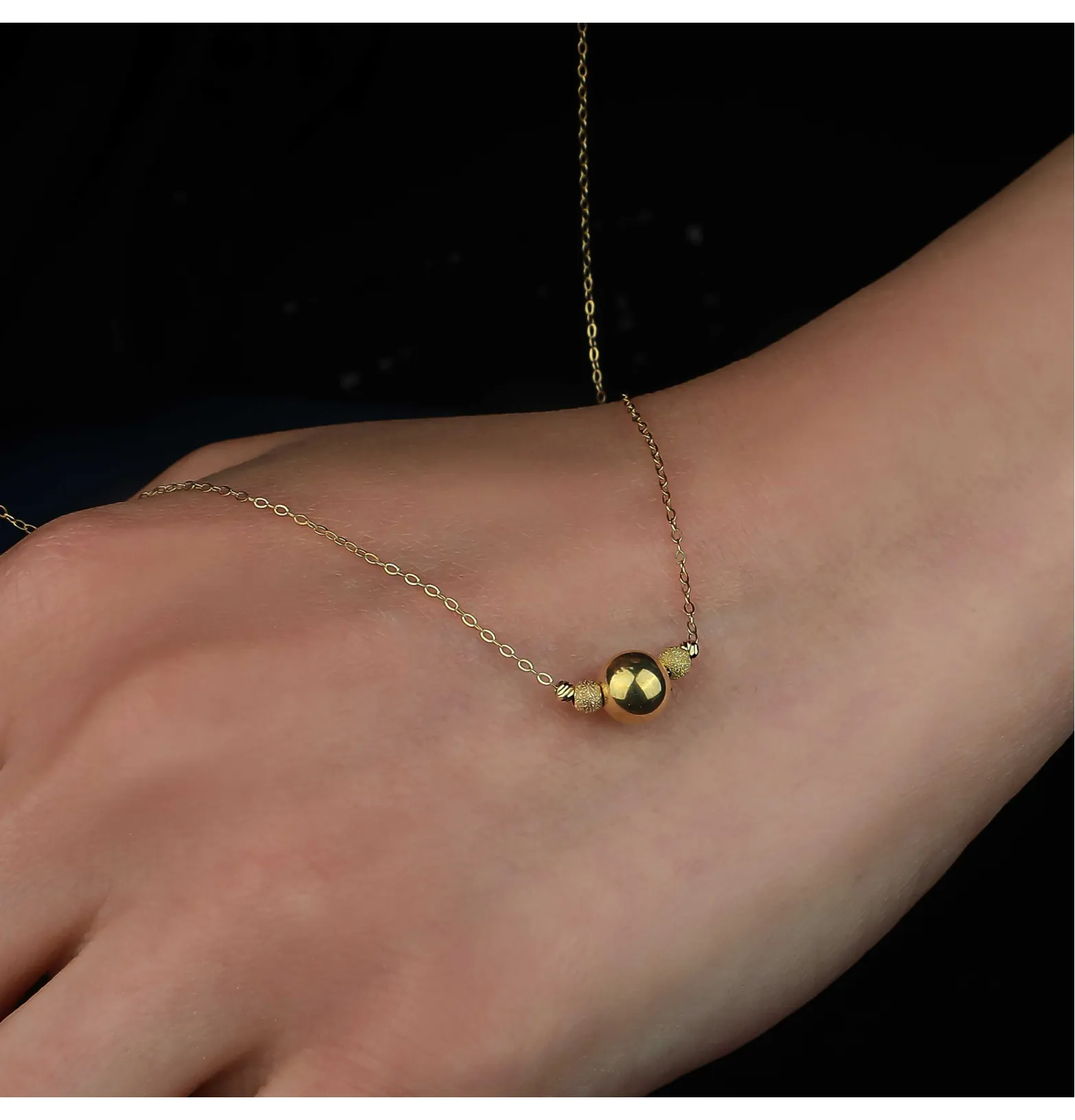 18 karat gold choker, Italian made