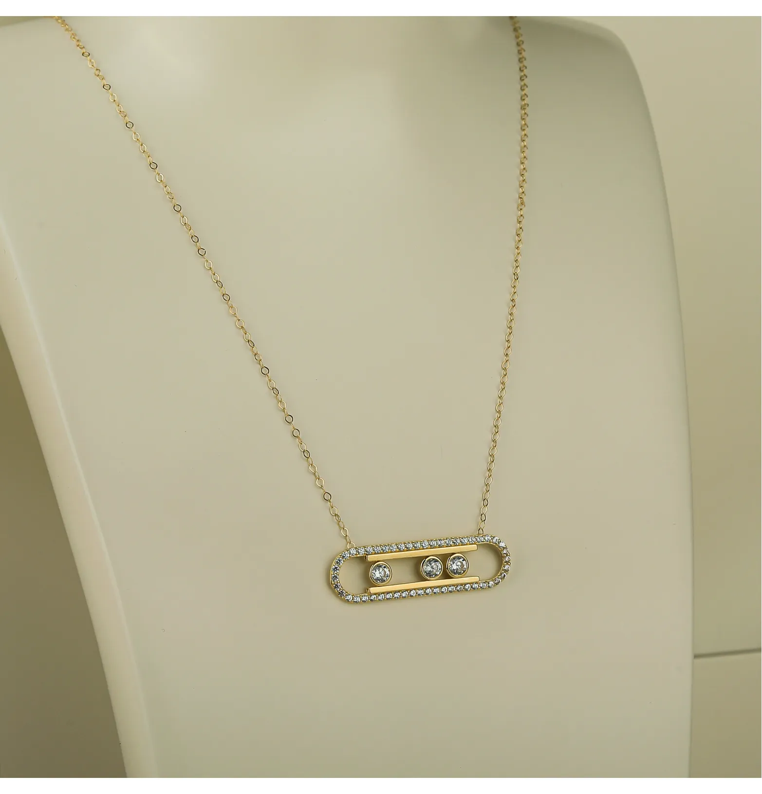 18 karat gold choker, made in Turkey