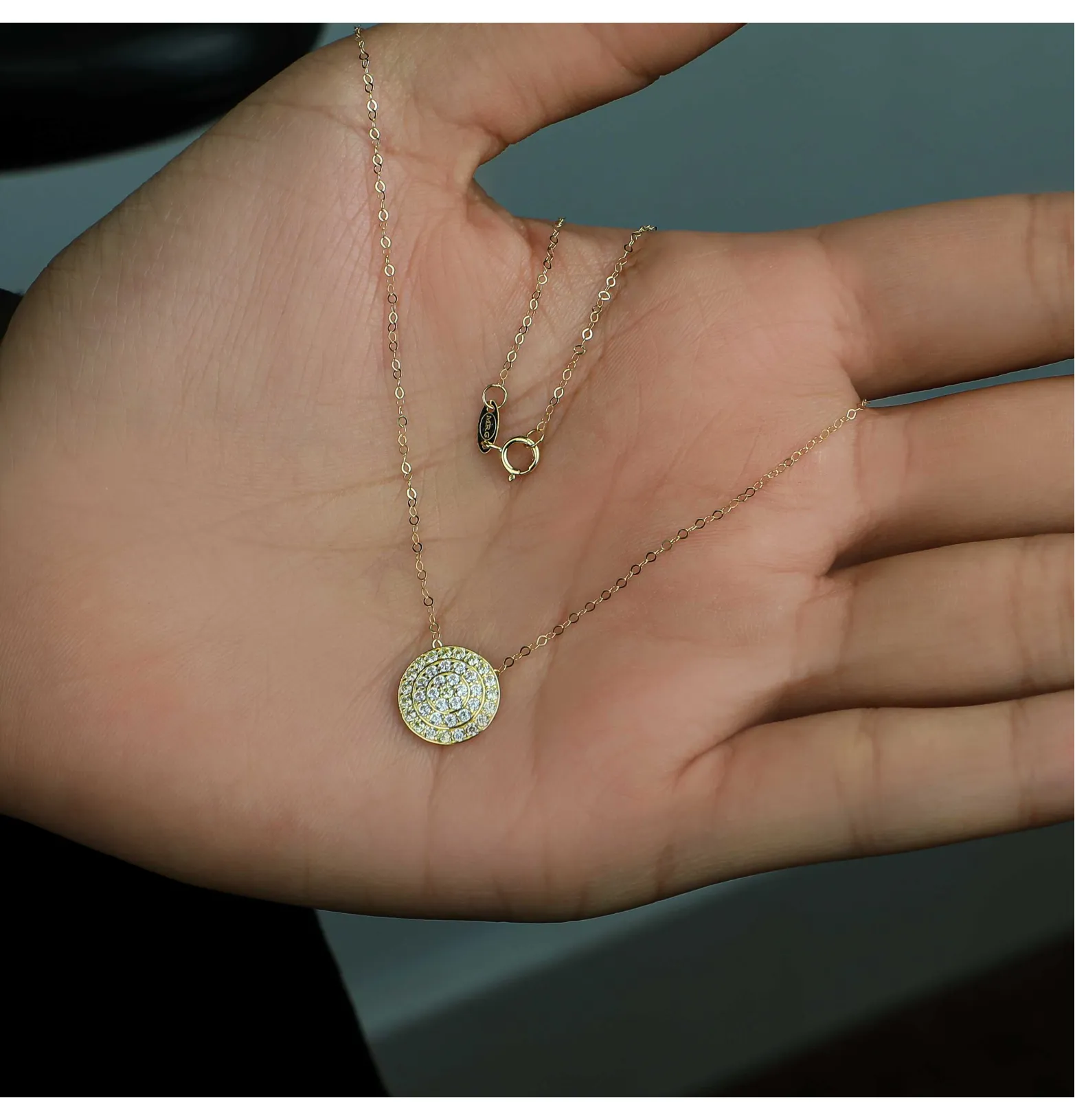 18 karat gold choker, made in Turkey