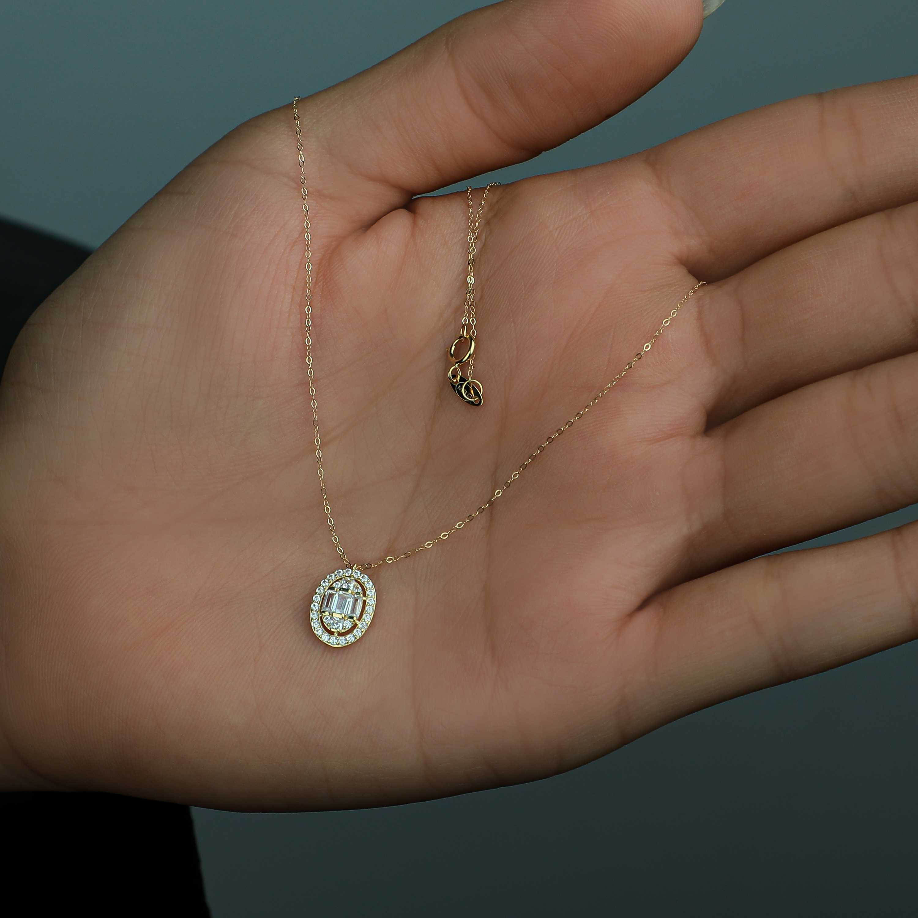 18 karat gold choker, made in Turkey