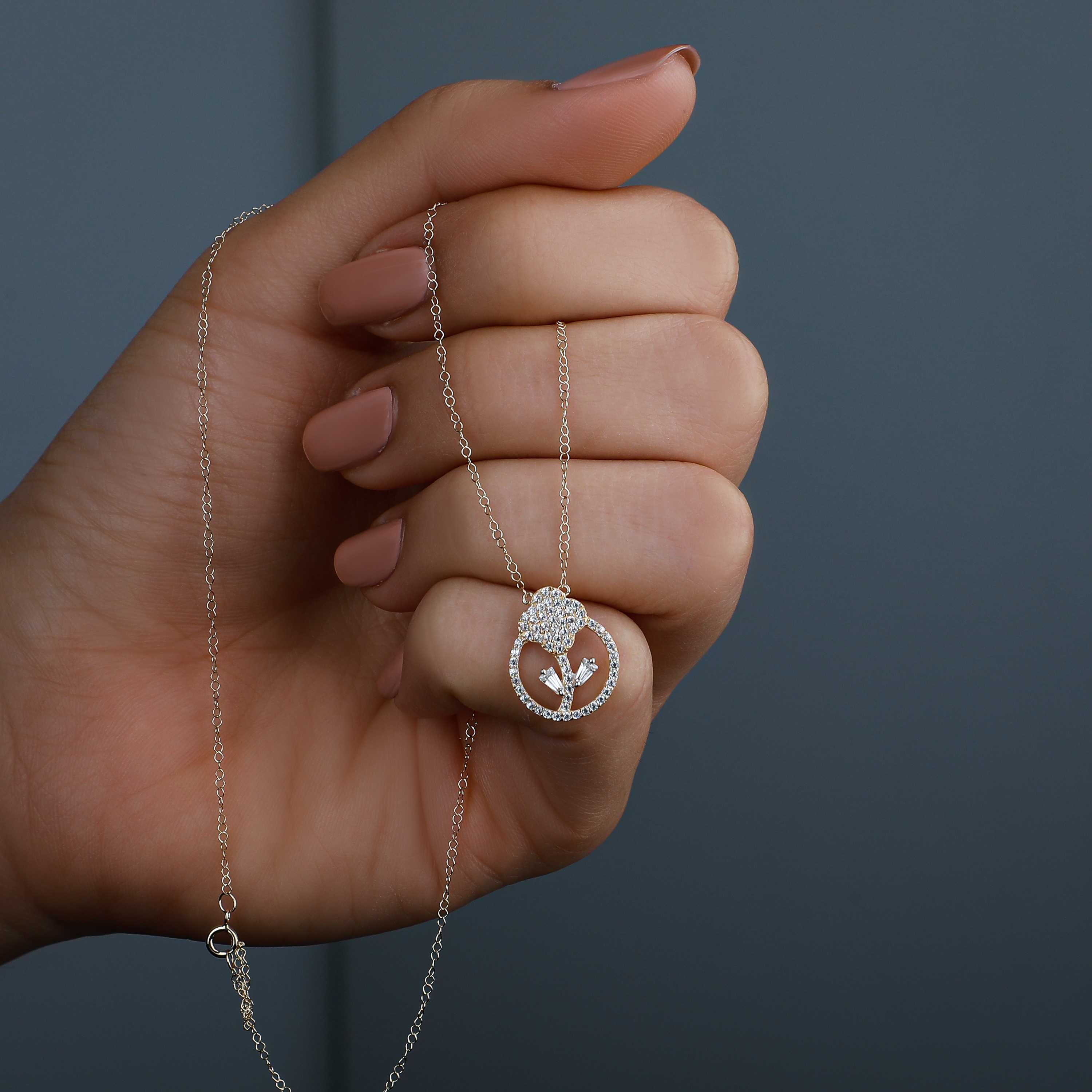 18 karat gold choker, made in Turkey