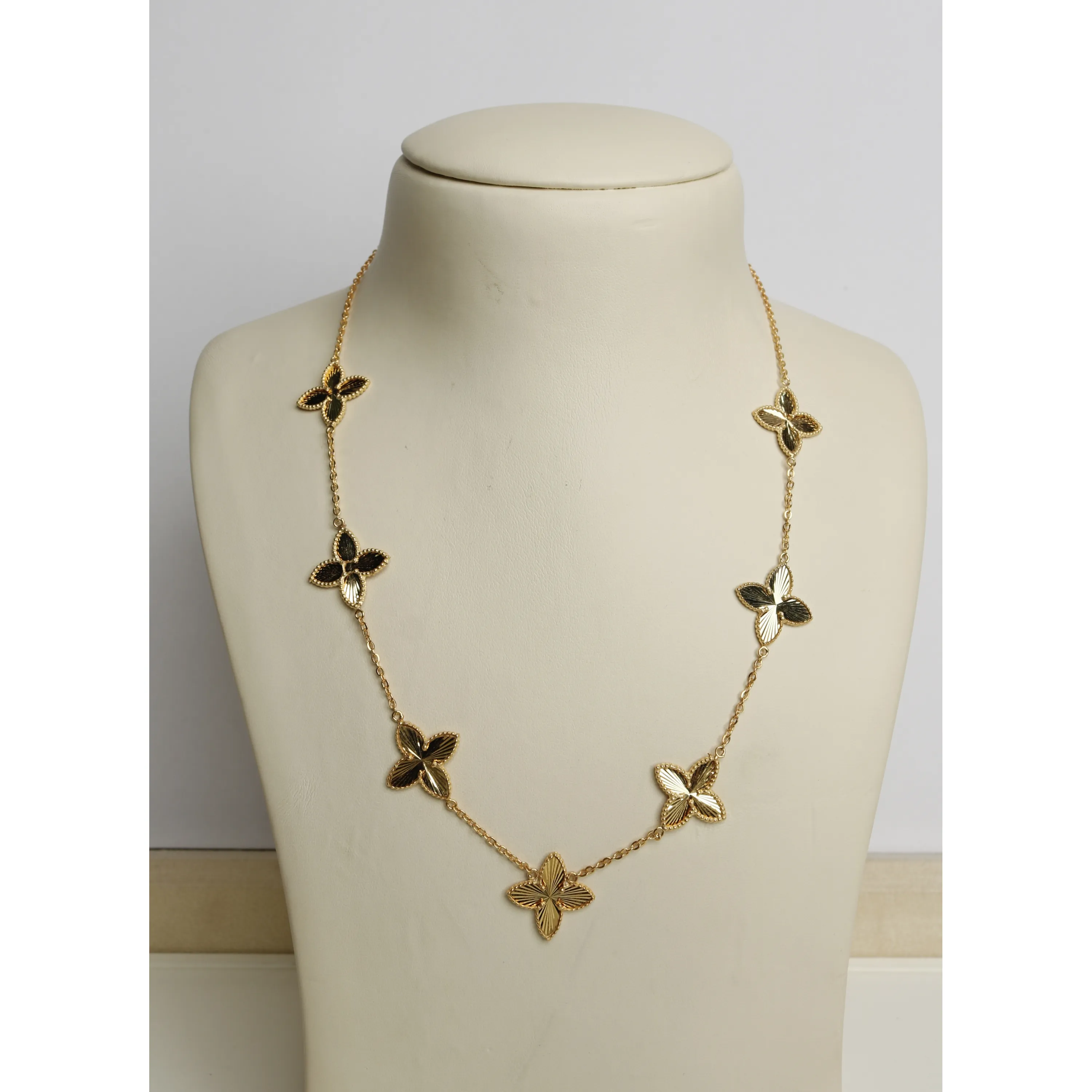 925 sterling silver plated choker, made in Singapore
