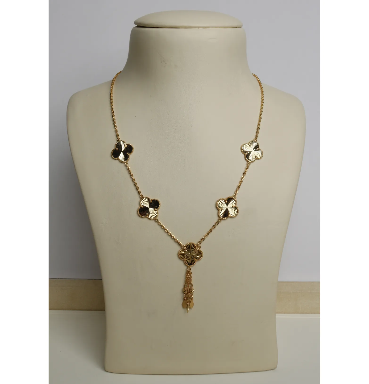 925 sterling silver plated choker, made in Singapore