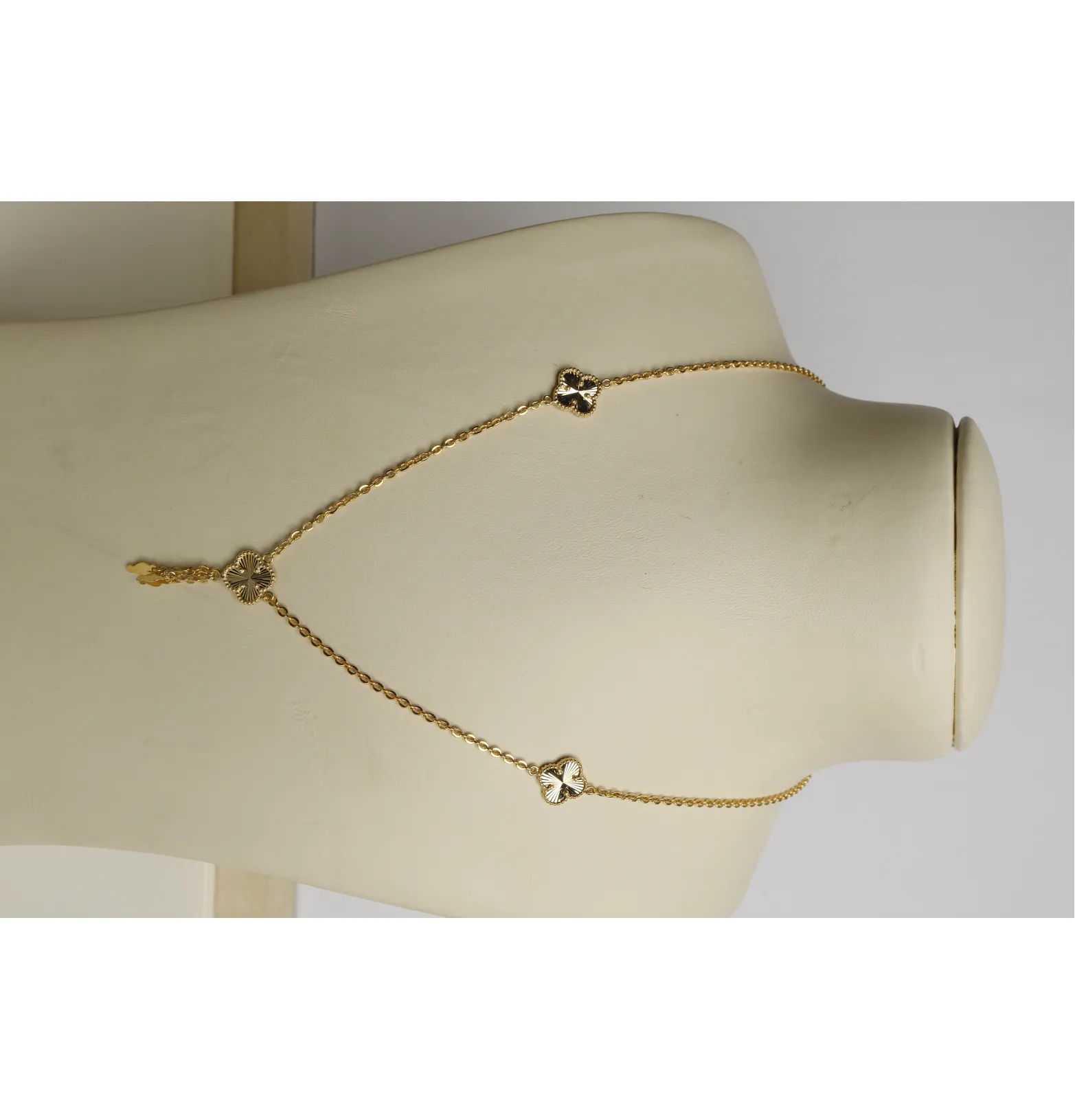 925 sterling silver plated choker, made in Singapore