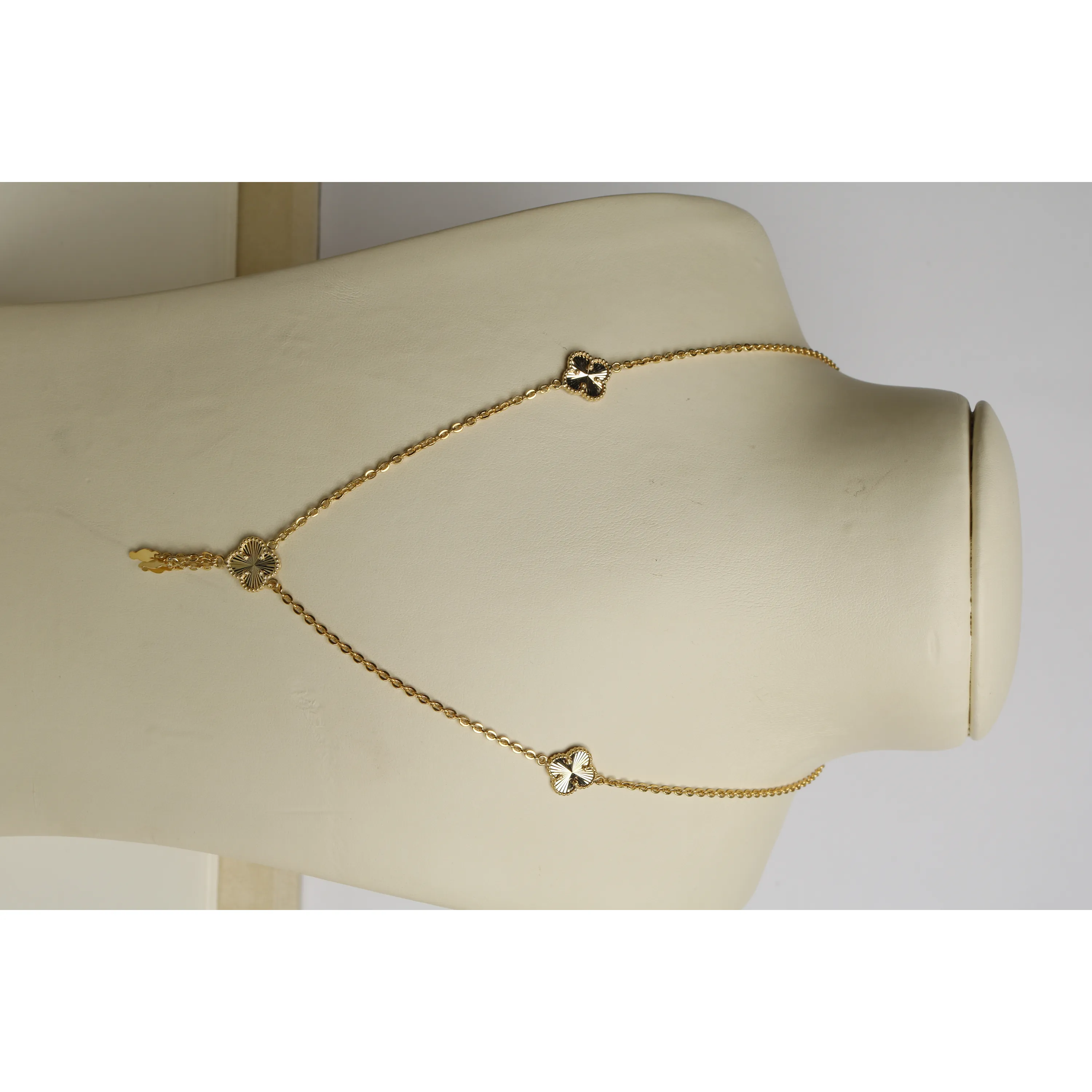 925 sterling silver plated choker, made in Singapore