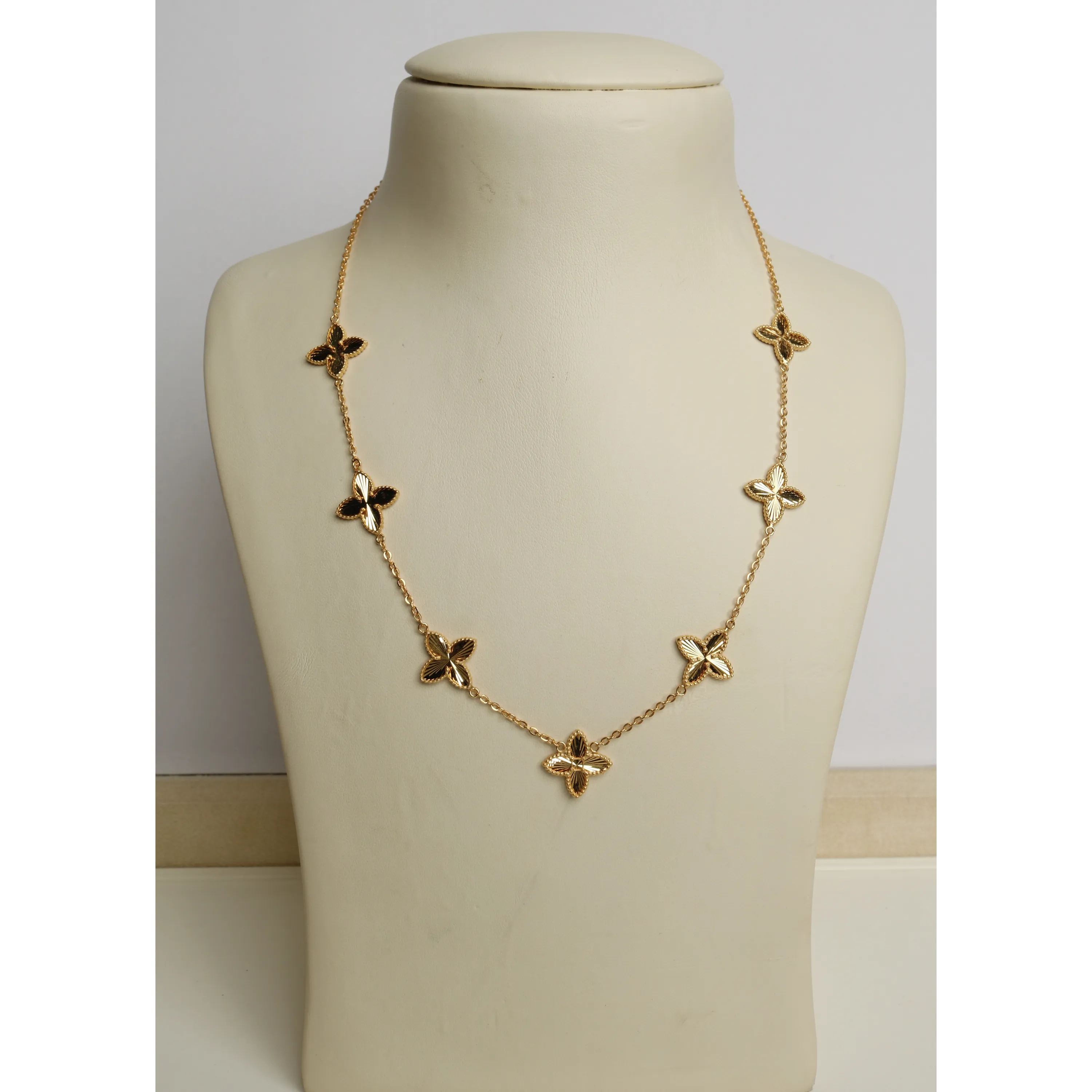 925 sterling silver plated choker, made in Singapore