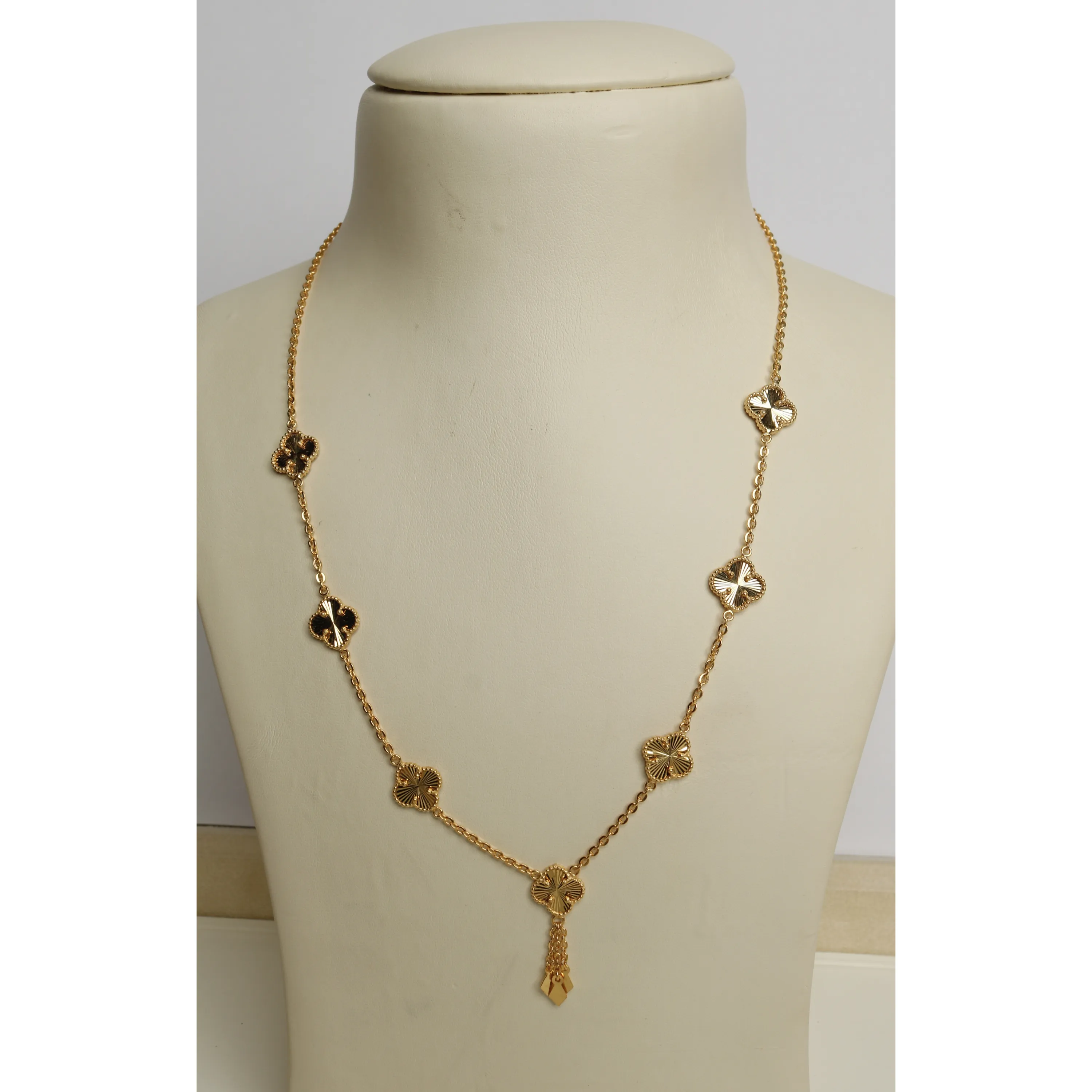 925 sterling silver plated choker, made in Singapore