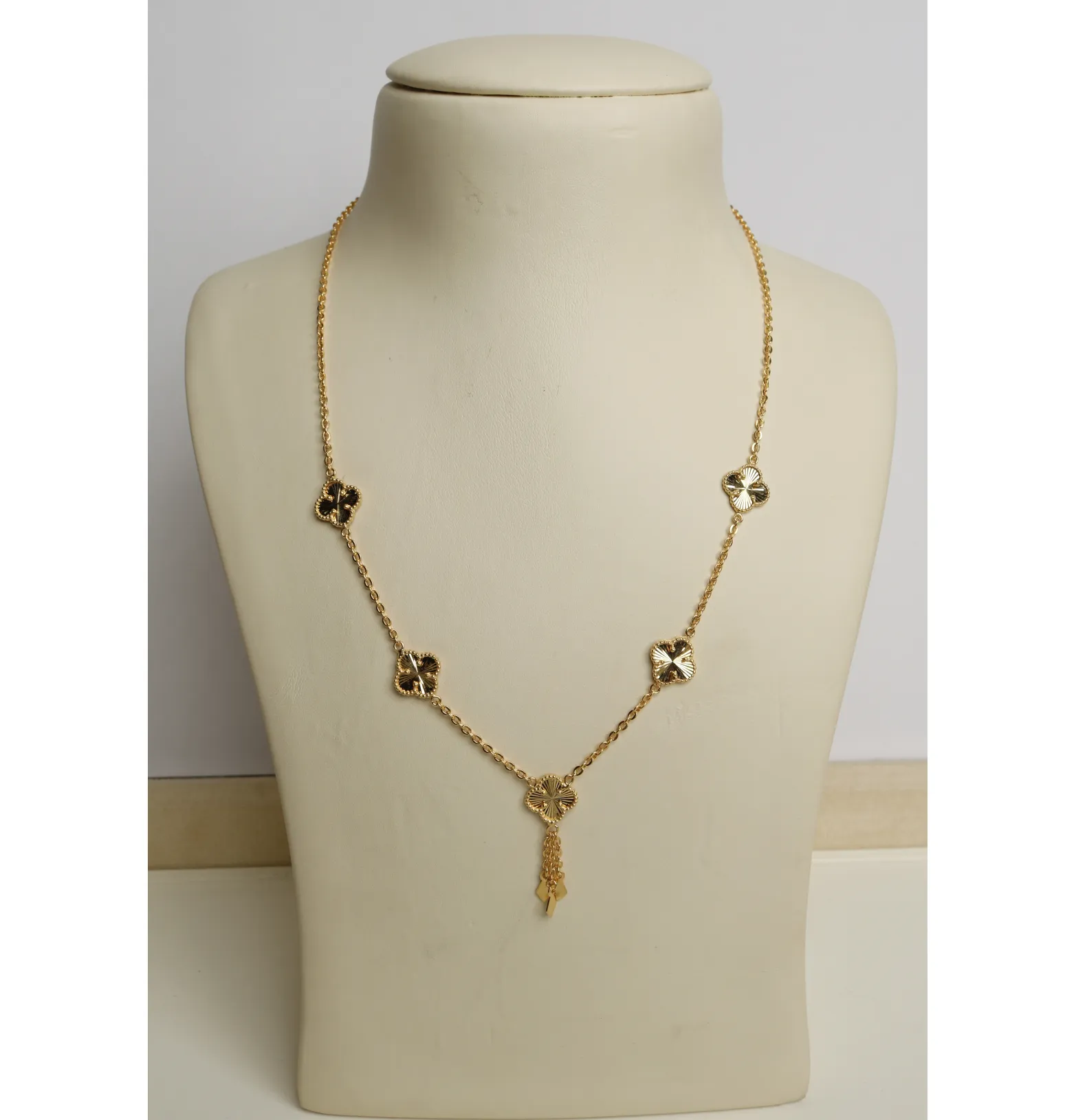 925 sterling silver plated choker, made in Singapore