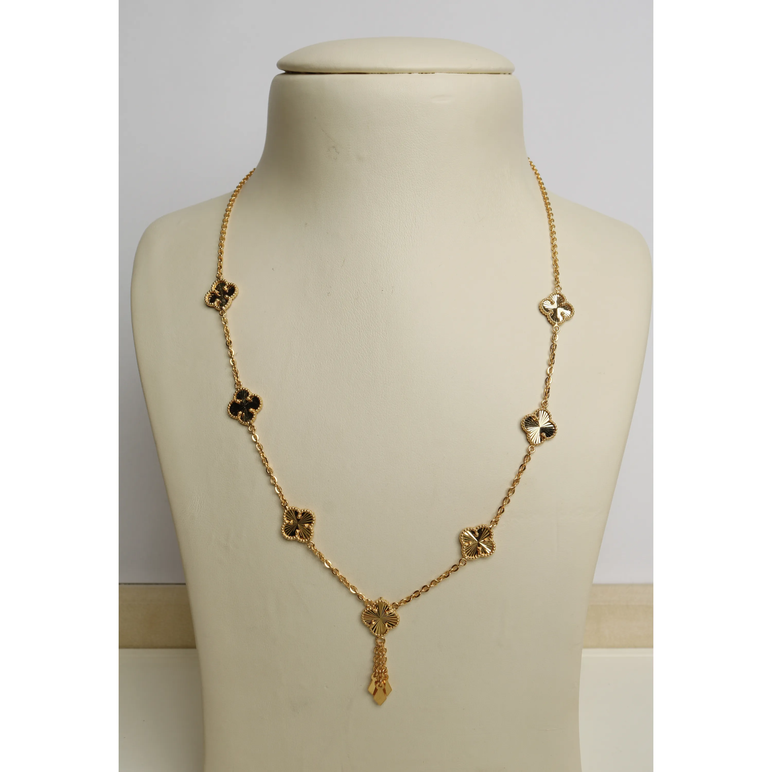 925 sterling silver plated choker, made in Singapore