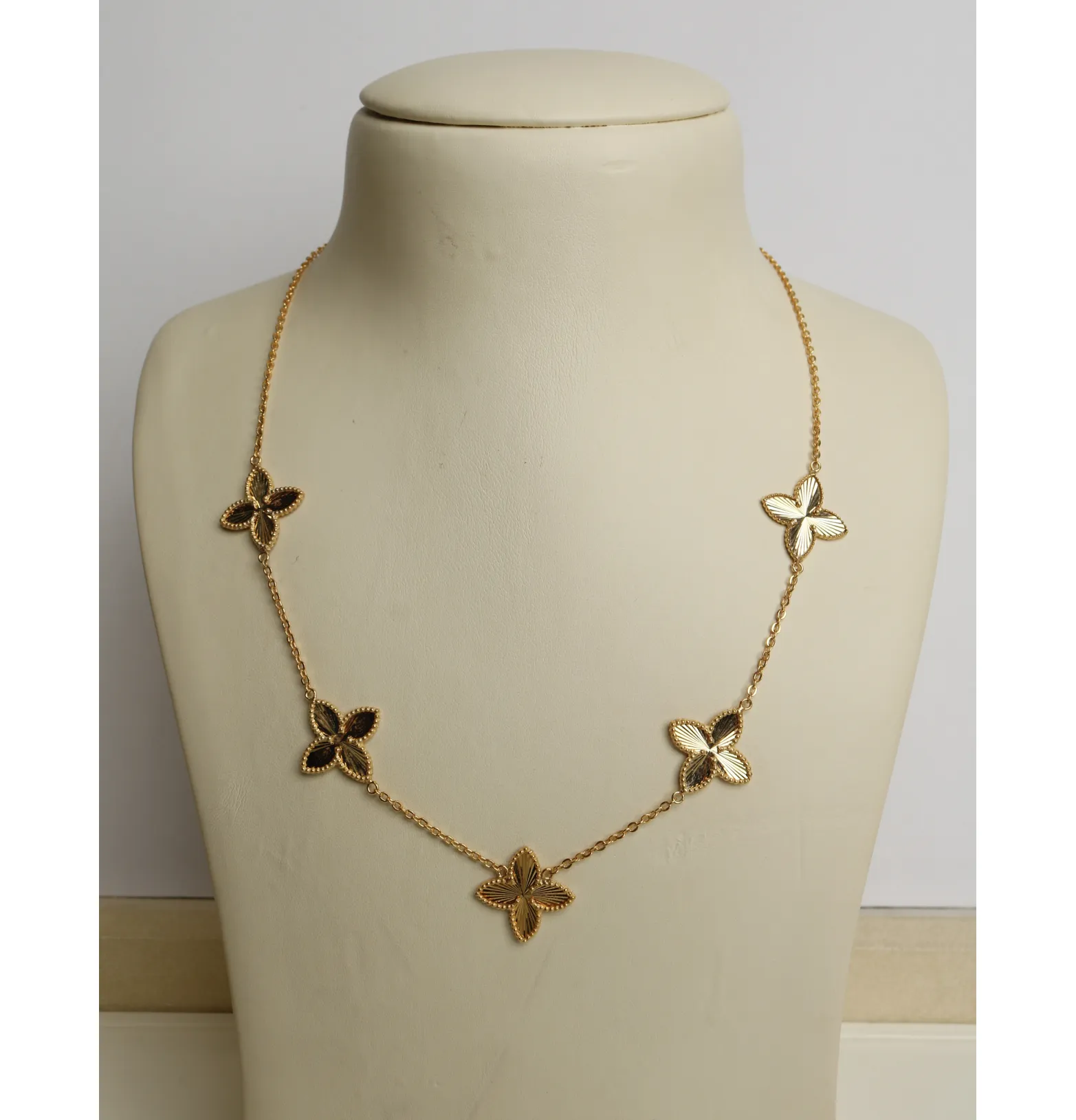 925 sterling silver plated choker, made in Singapore