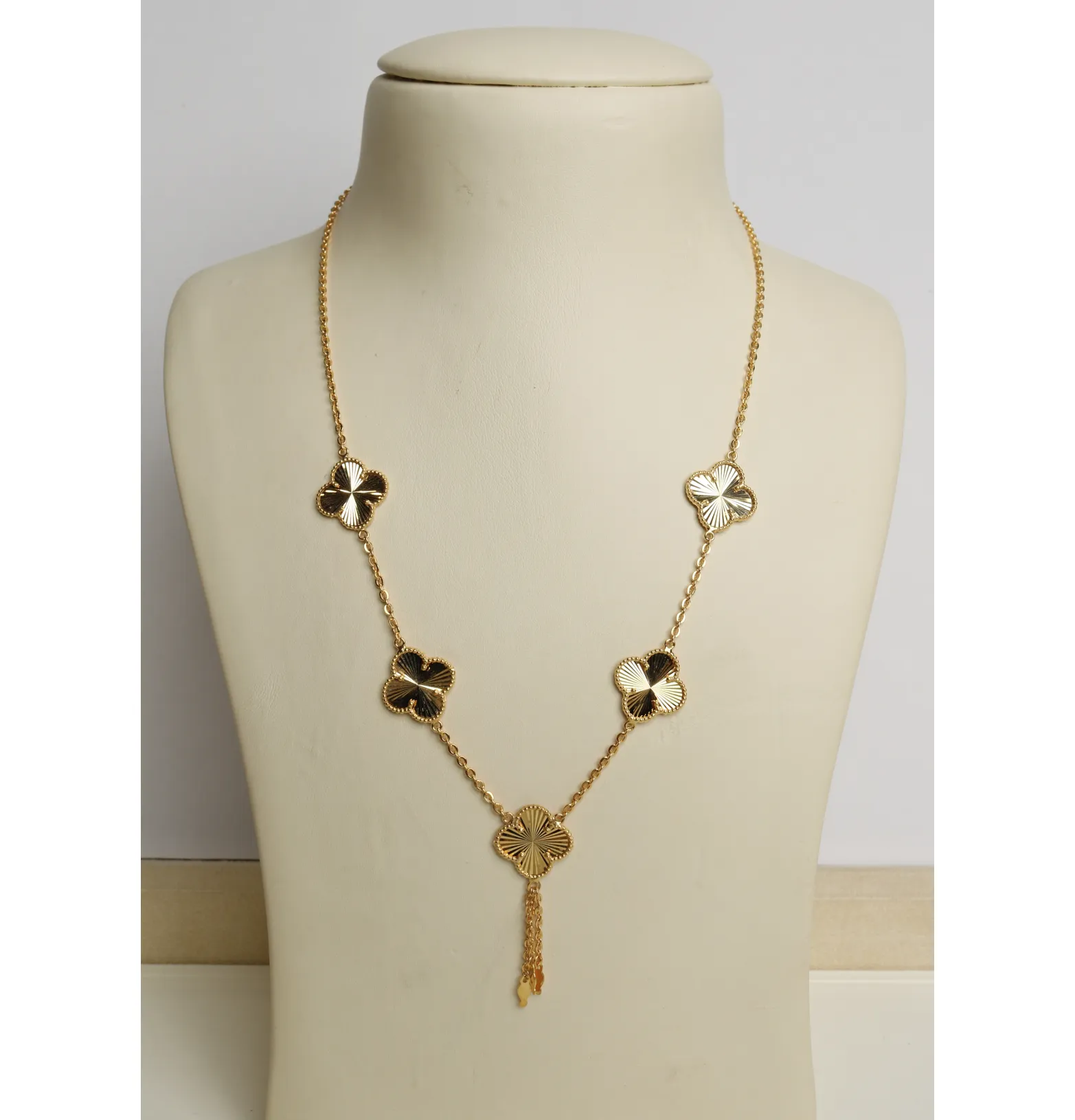 925 sterling silver plated choker, made in Singapore