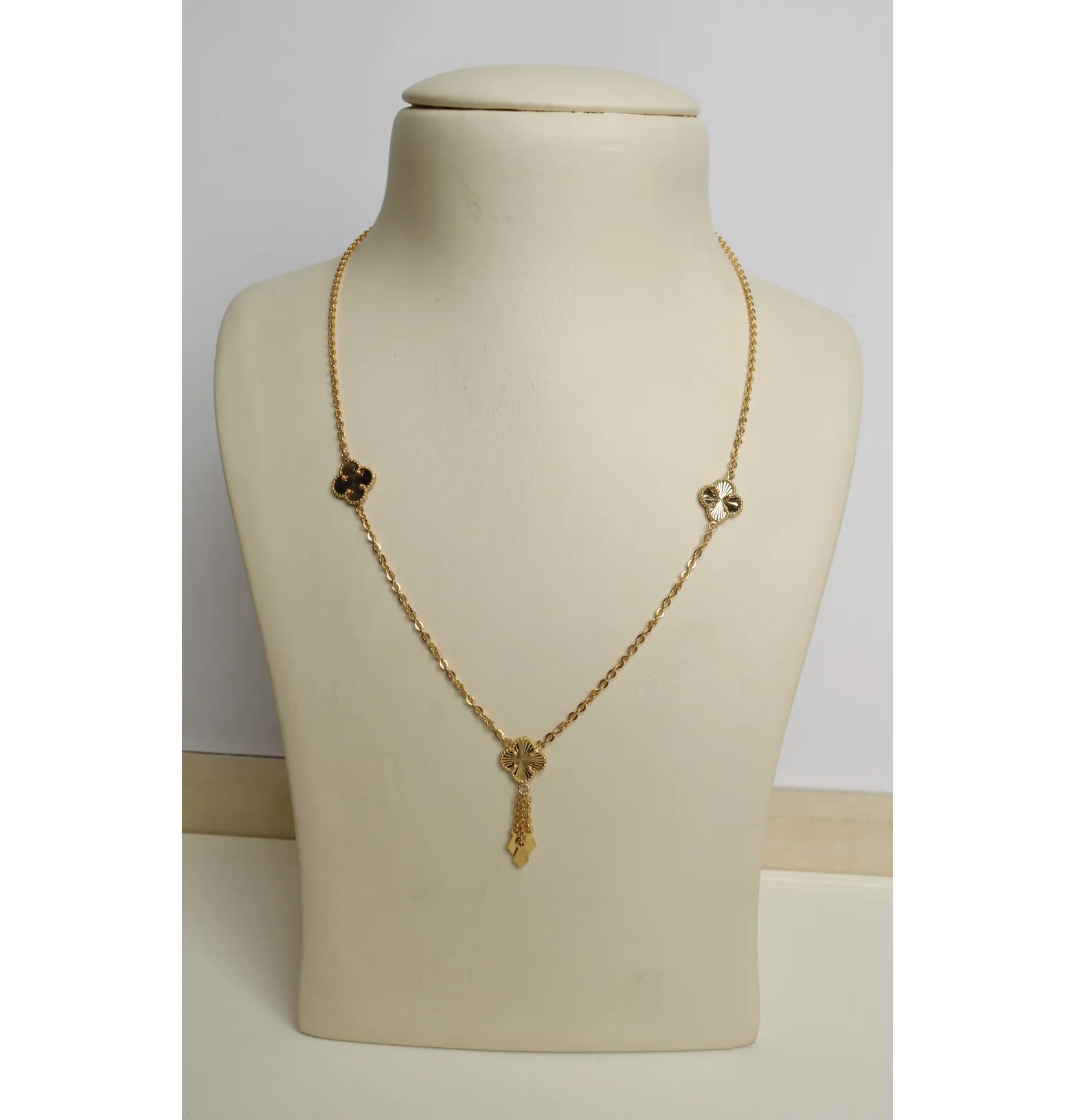 925 sterling silver plated choker, made in Singapore