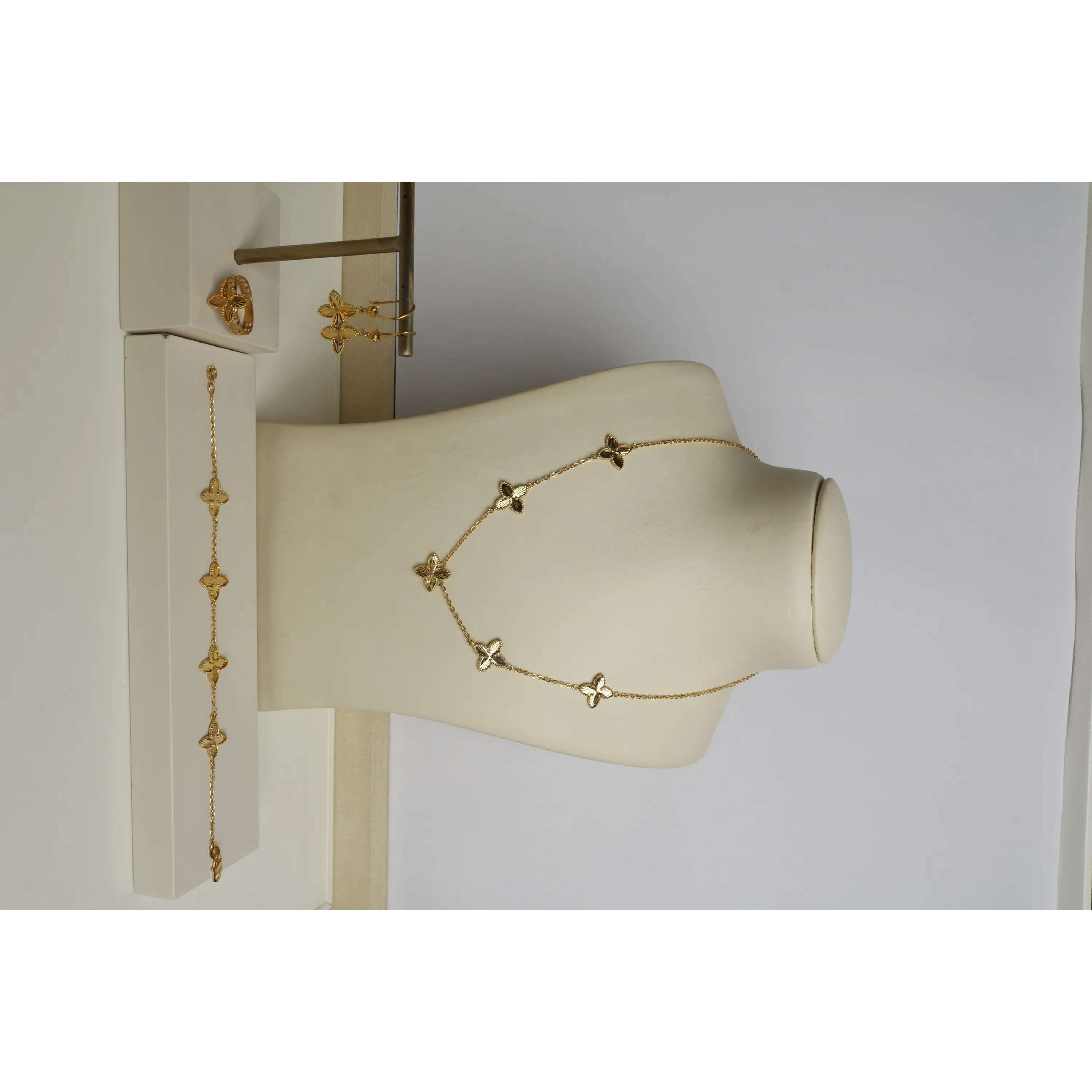 925 sterling silver plated set, made in Singapore 925 sterling silver plated set, made in Singapore