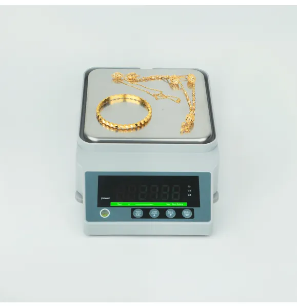 Sensitive gold scale with a capacity of 3 kg