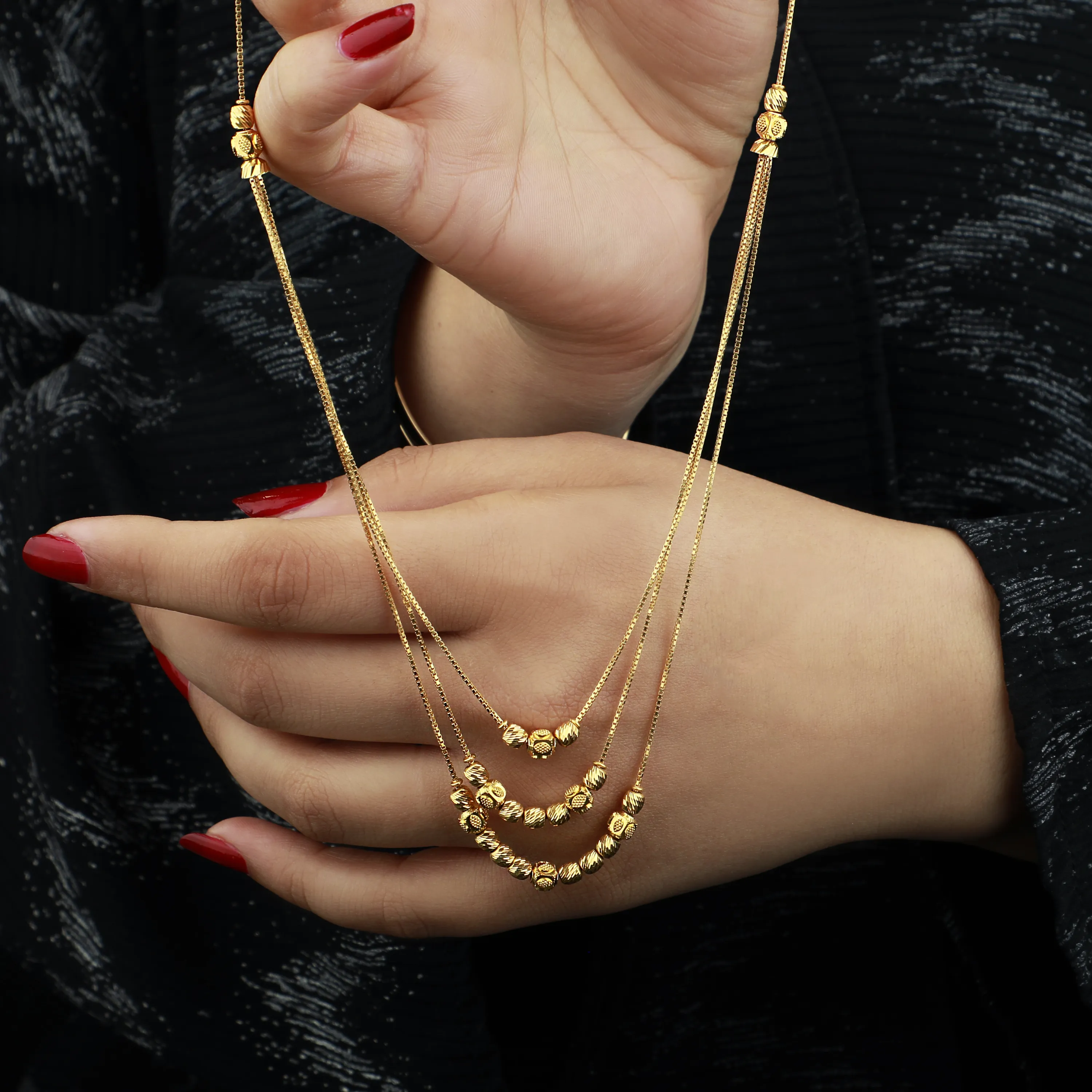 21-karat gold choker, made in Singapore