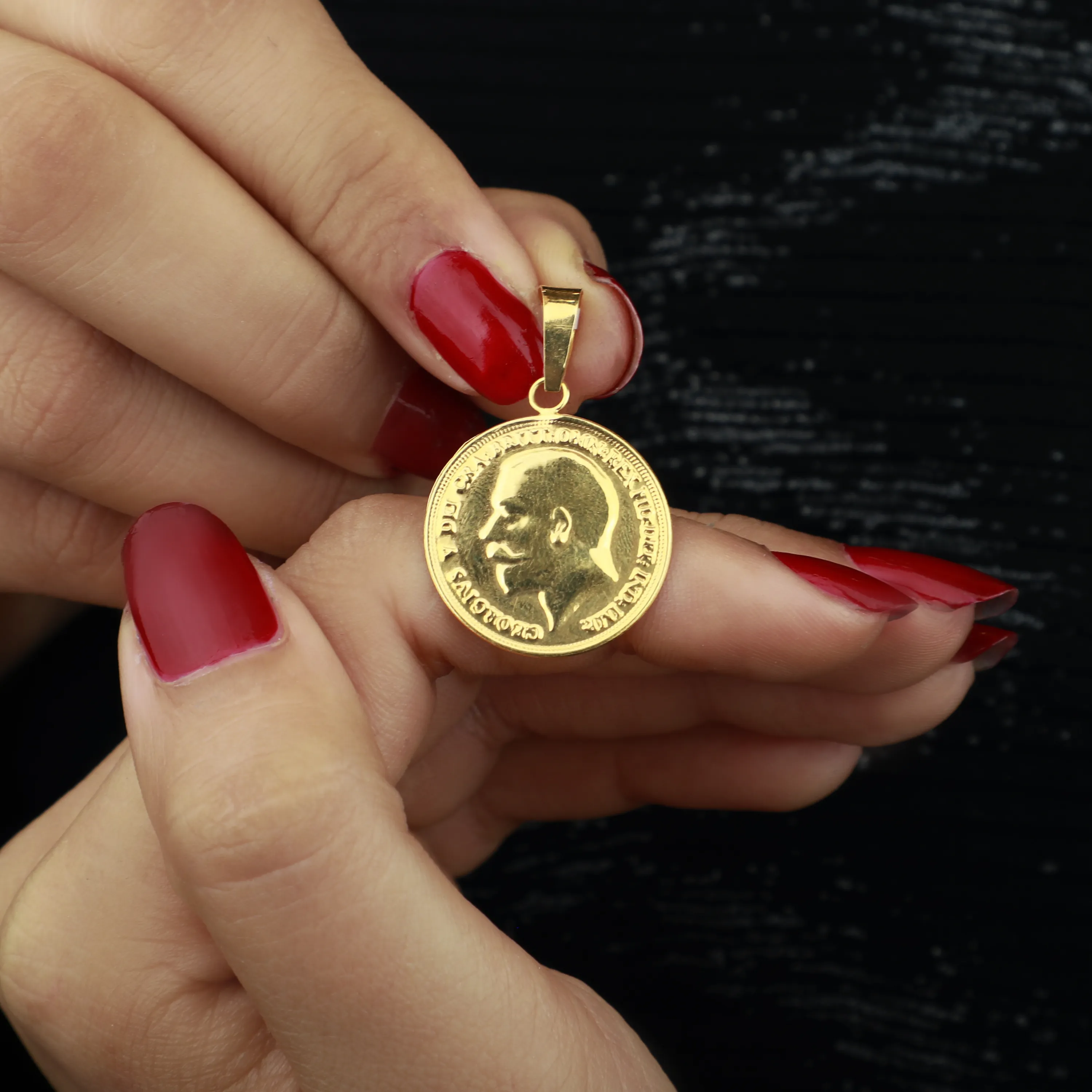 Heart-shaped pendant, 21 karat gold, Turkish made