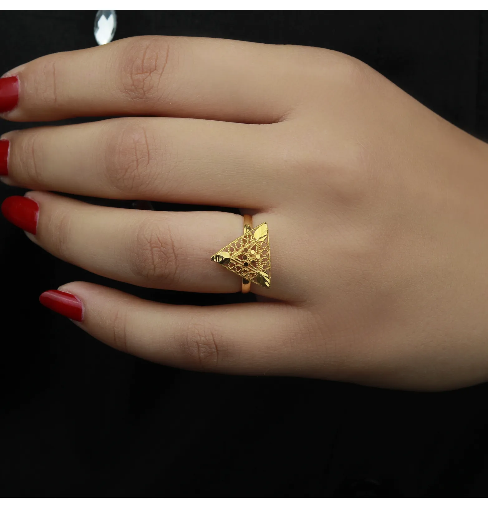 21-karat gold ring, Omani made 21-karat gold ring, Omani made