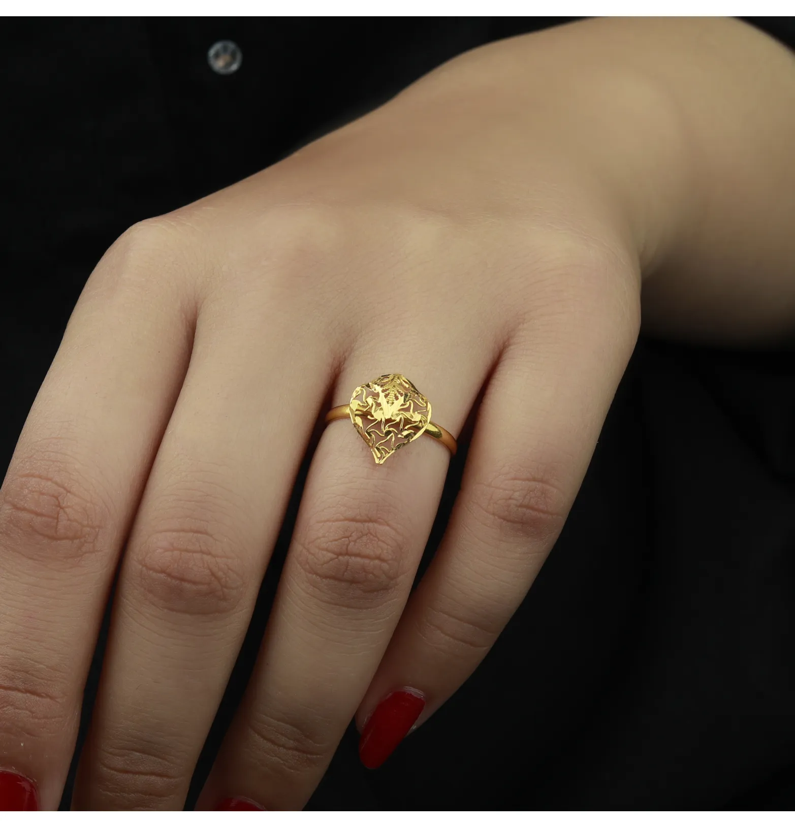 21-karat gold ring, Omani made 21-karat gold ring, Omani made