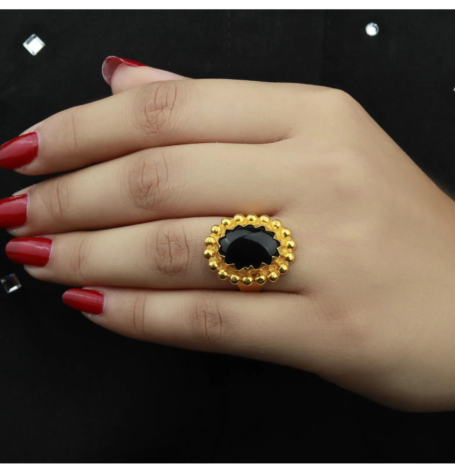 21-karat gold ring, Omani made