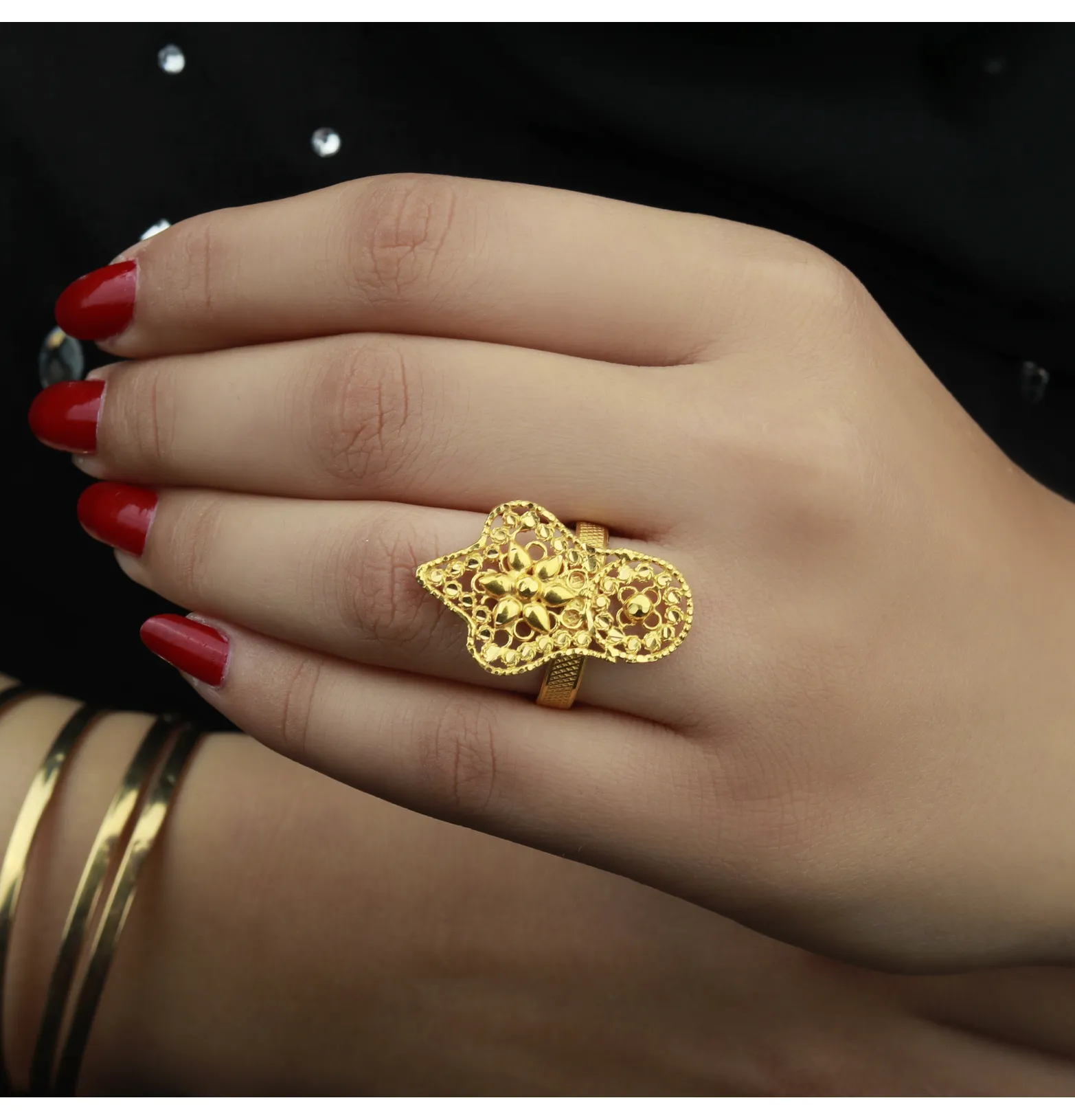 21-karat gold ring, Omani made 21-karat gold ring, Omani made