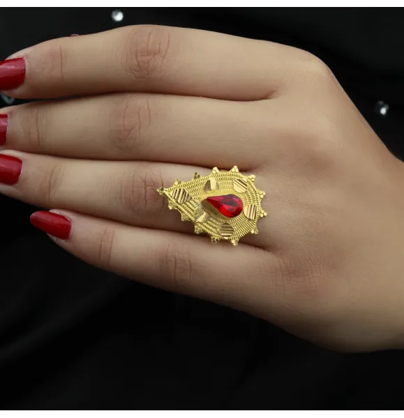 21-karat gold ring, Omani made