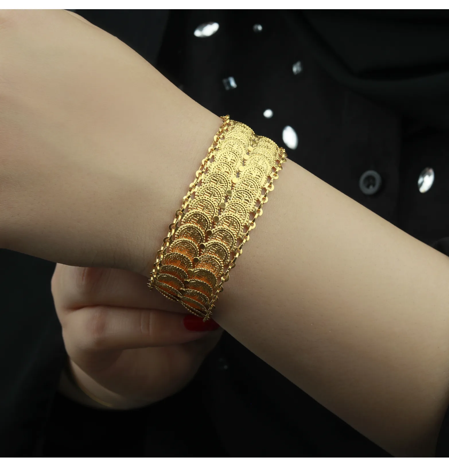 21-karat gold bracelet, made in the UAE