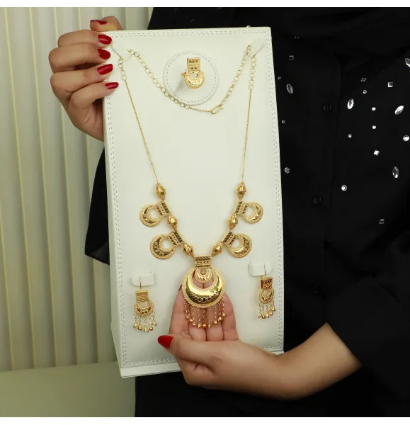 21-karat gold mirror, Omani made