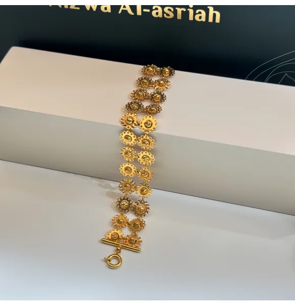 21-karat gold bracelet, Saudi-made