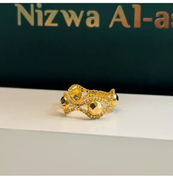 21 karat gold ring