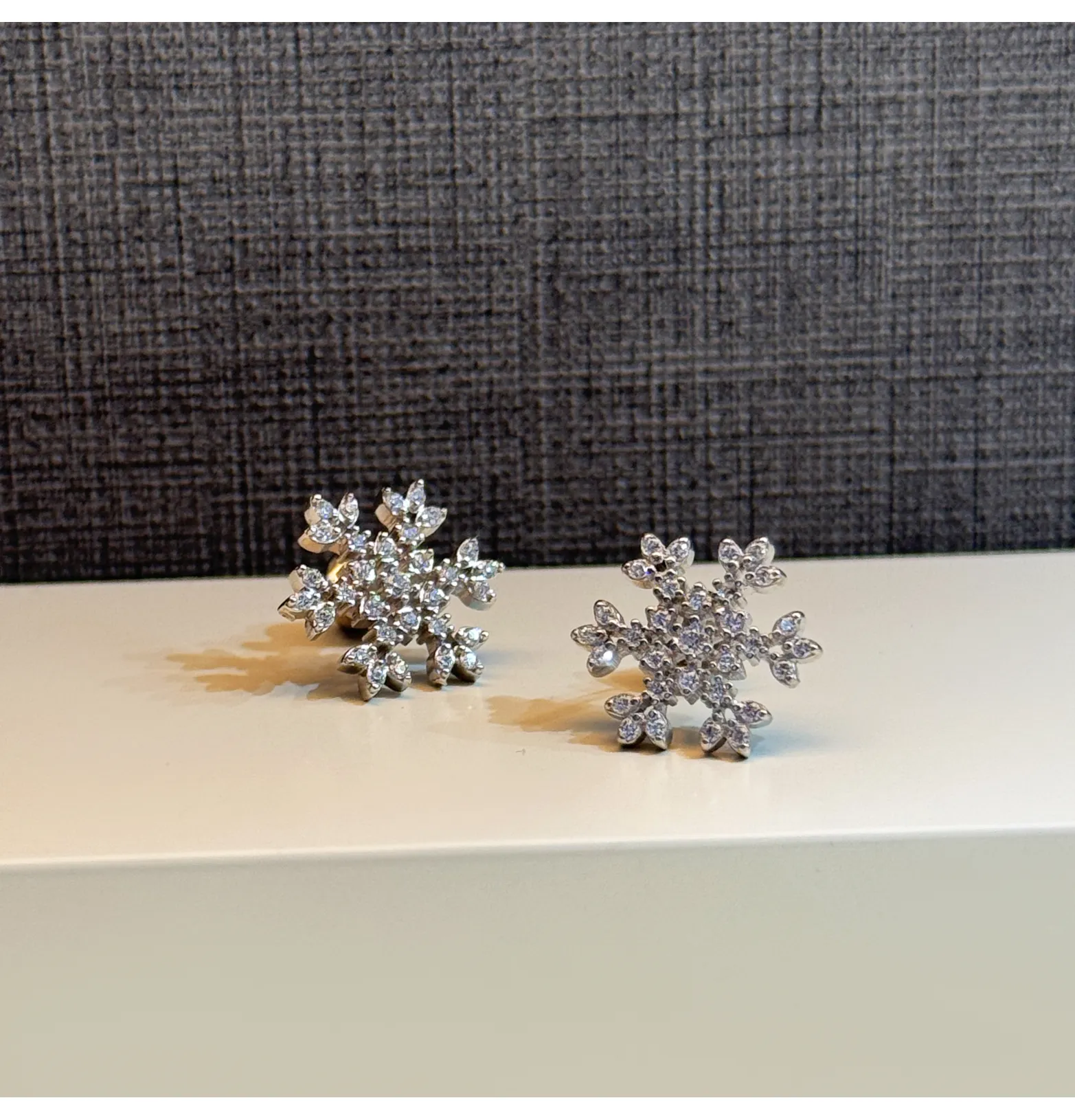 925 Sterling Silver Swarovski Zircon Hoop Earrings