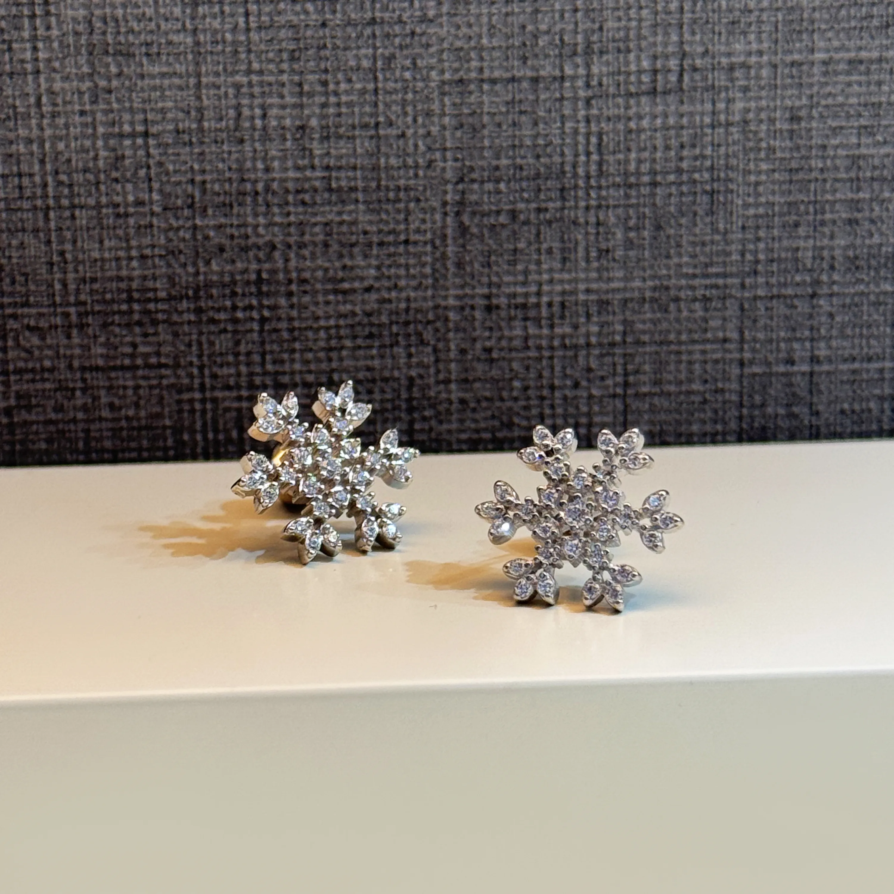 925 Sterling Silver Swarovski Zircon Hoop Earrings