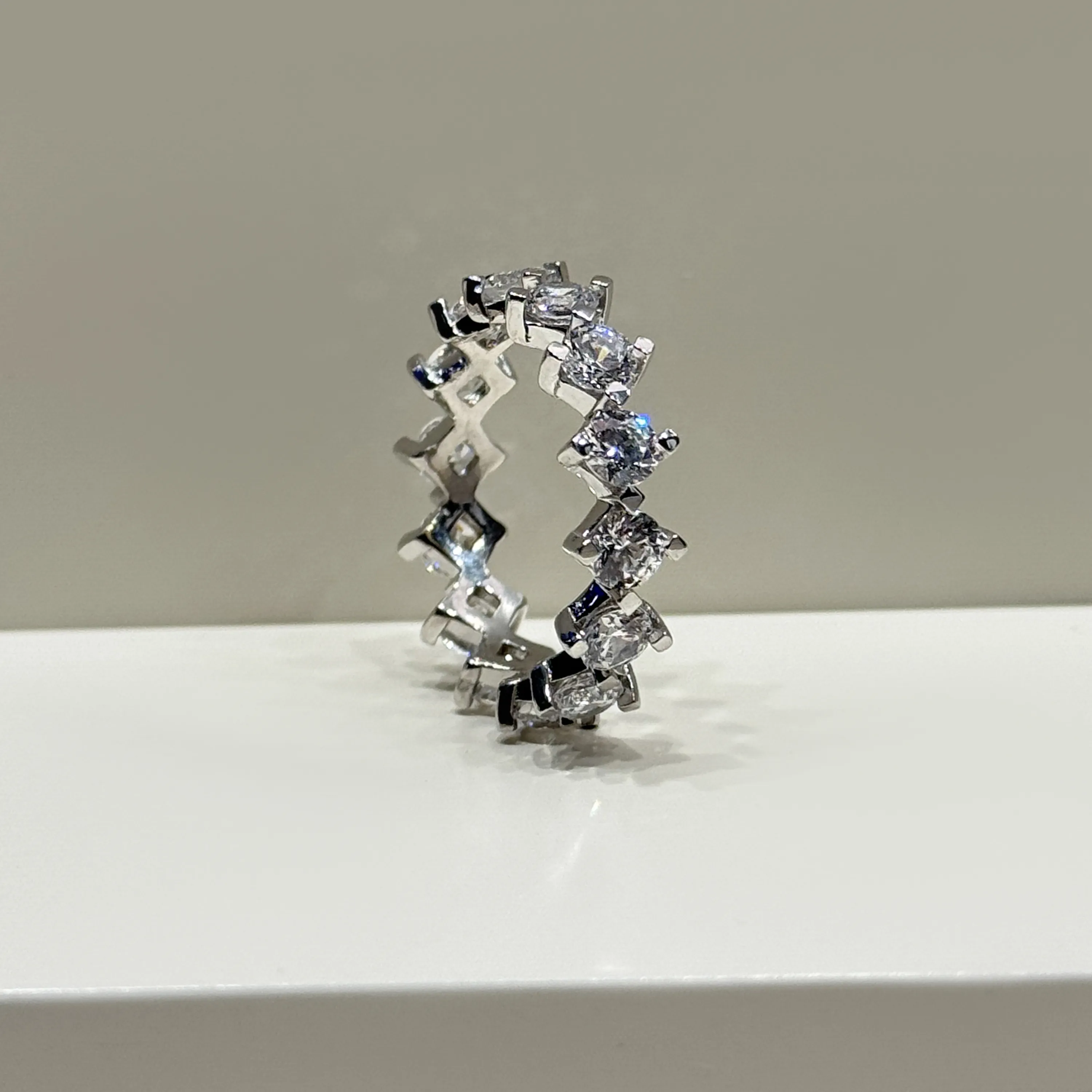 Silver wedding band with Swarovski zircon, 925 sterling silver Silver wedding band with Swarovski zircon, 925 sterling silver