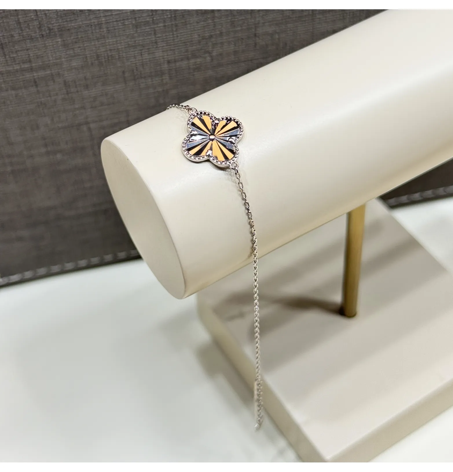 Silver bracelet with Swarovski zircon, 925 sterling silver