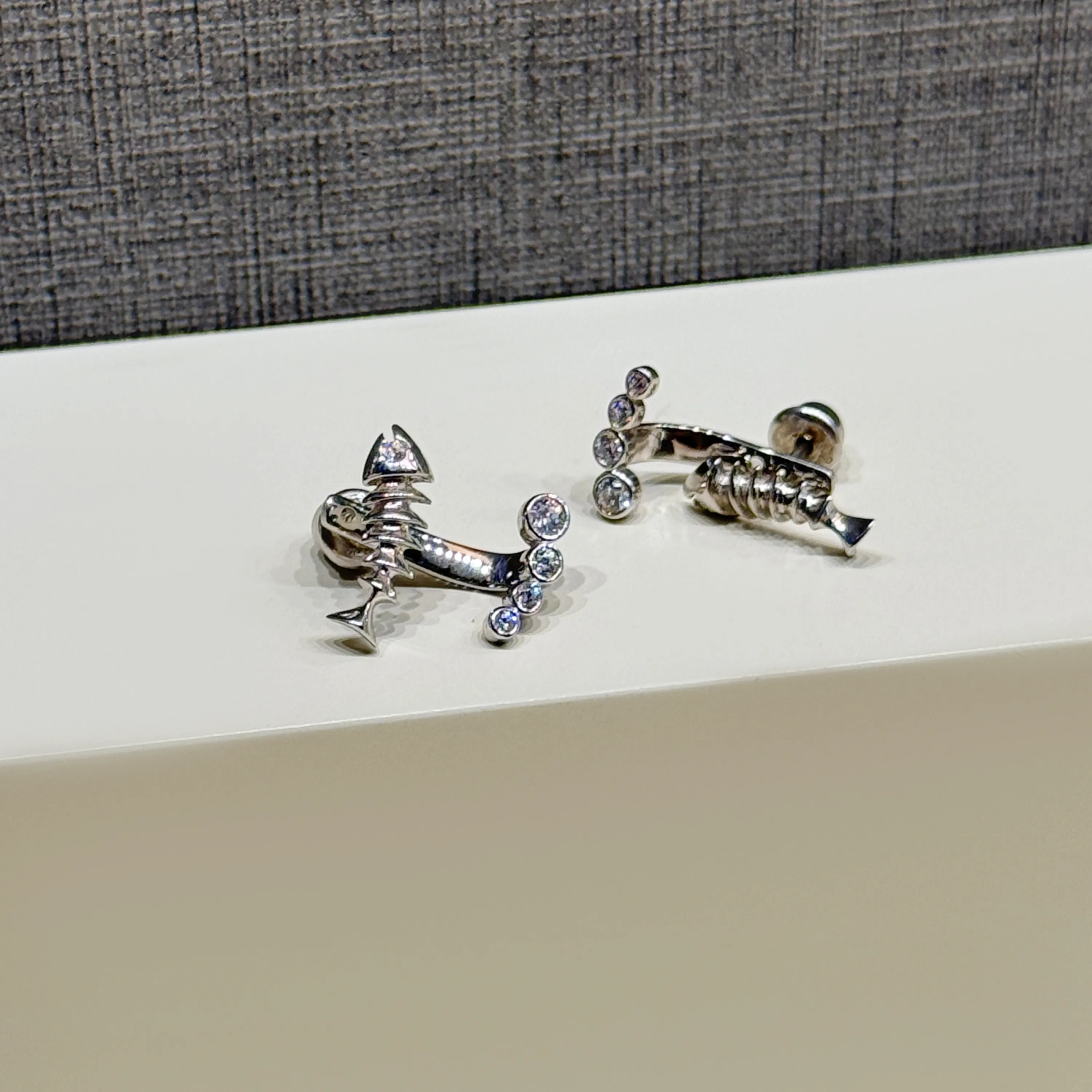 Silver earrings with Swarovski zirconia, 925 sterling silver