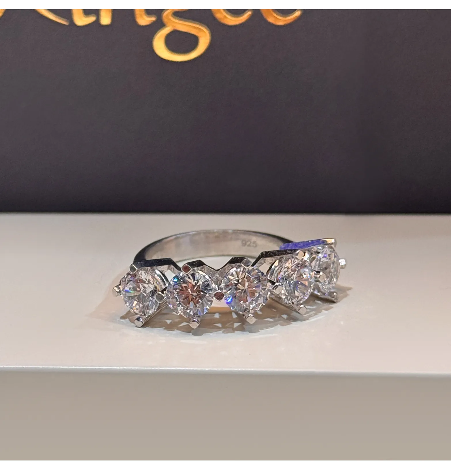 925 sterling silver ring with Swarovski zircon