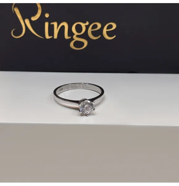 925 sterling silver ring with Swarovski zircon - (R-0277)