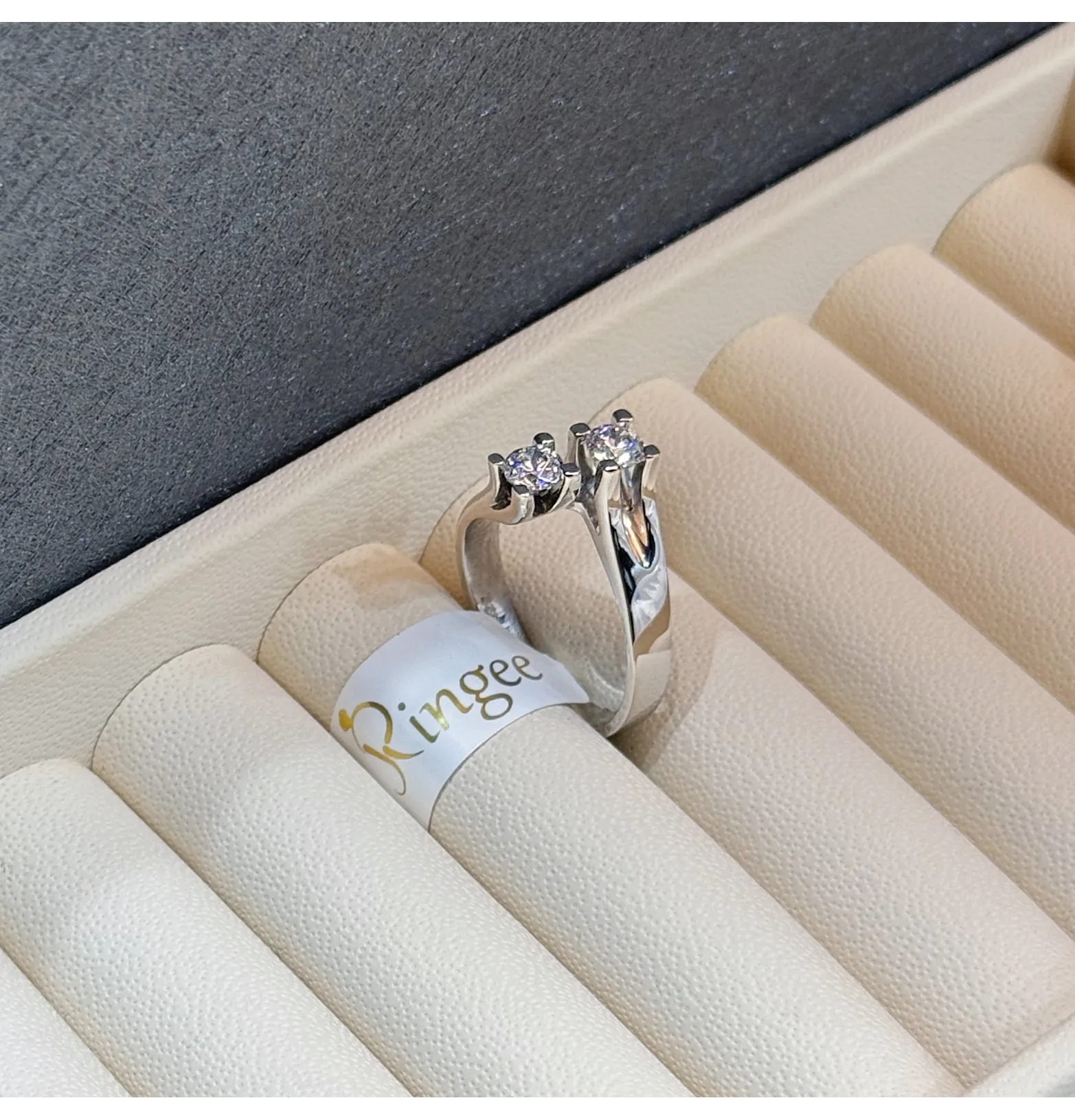 925 Sterling Silver Ring with Swarovski Zircon