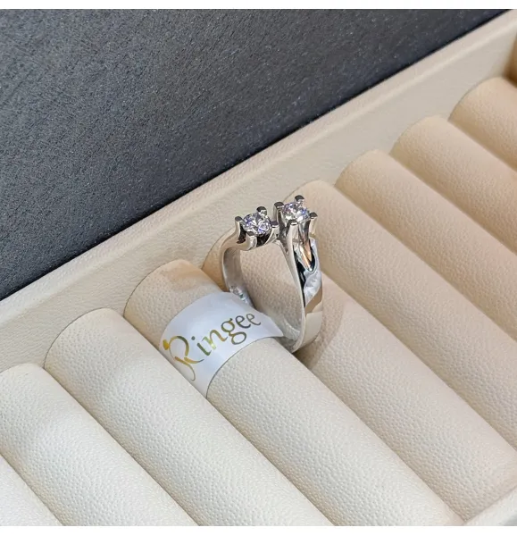 925 Sterling Silver Ring with Swarovski Zircon