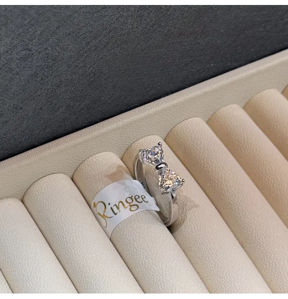 925 Sterling Silver Ring with Swarovski Zircon