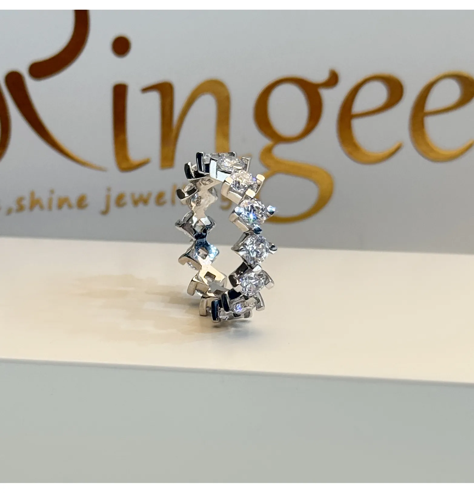925 Sterling Silver Ring with Swarovski Zircon