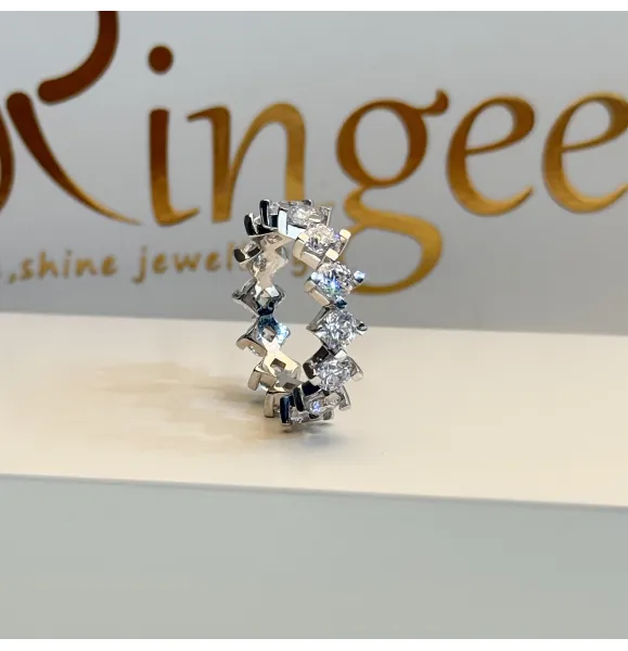 925 Sterling Silver Ring with Swarovski Zircon