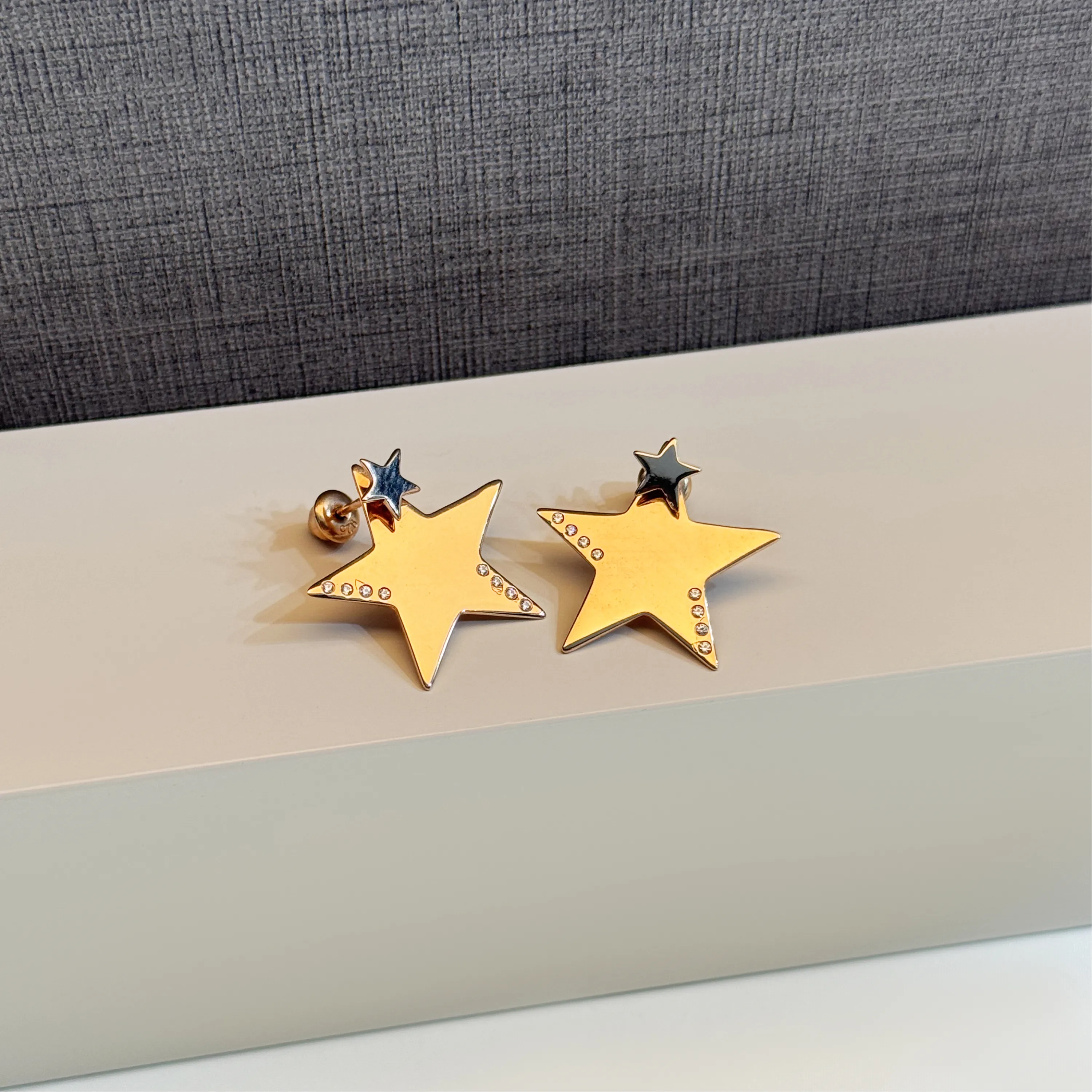 925 Sterling Silver Swarovski Zircon Hoop Earrings