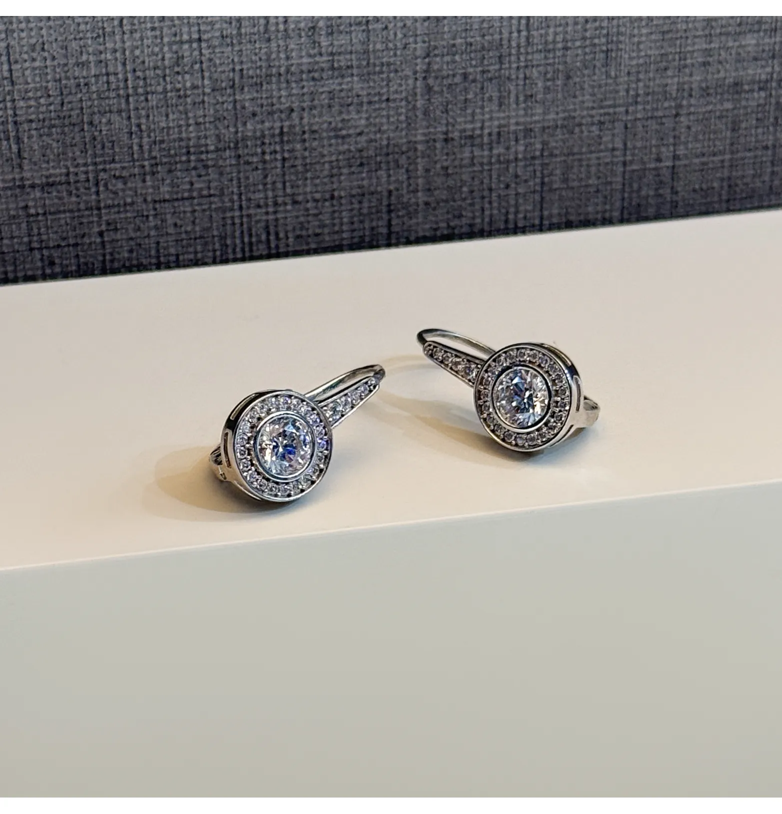 925 Sterling Silver Swarovski Zircon Hoop Earrings