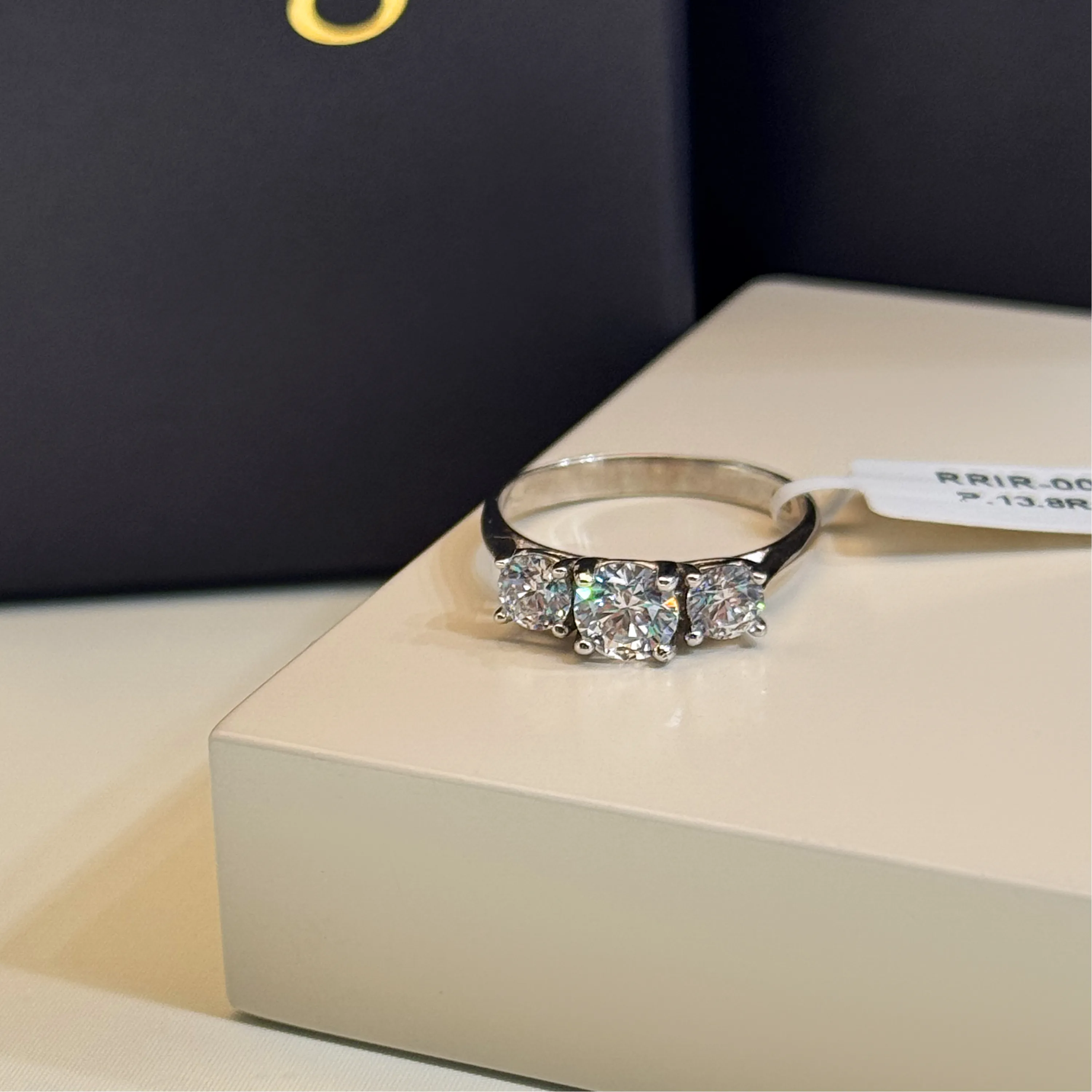 925 Sterling Silver Ring with Swarovski Zircon